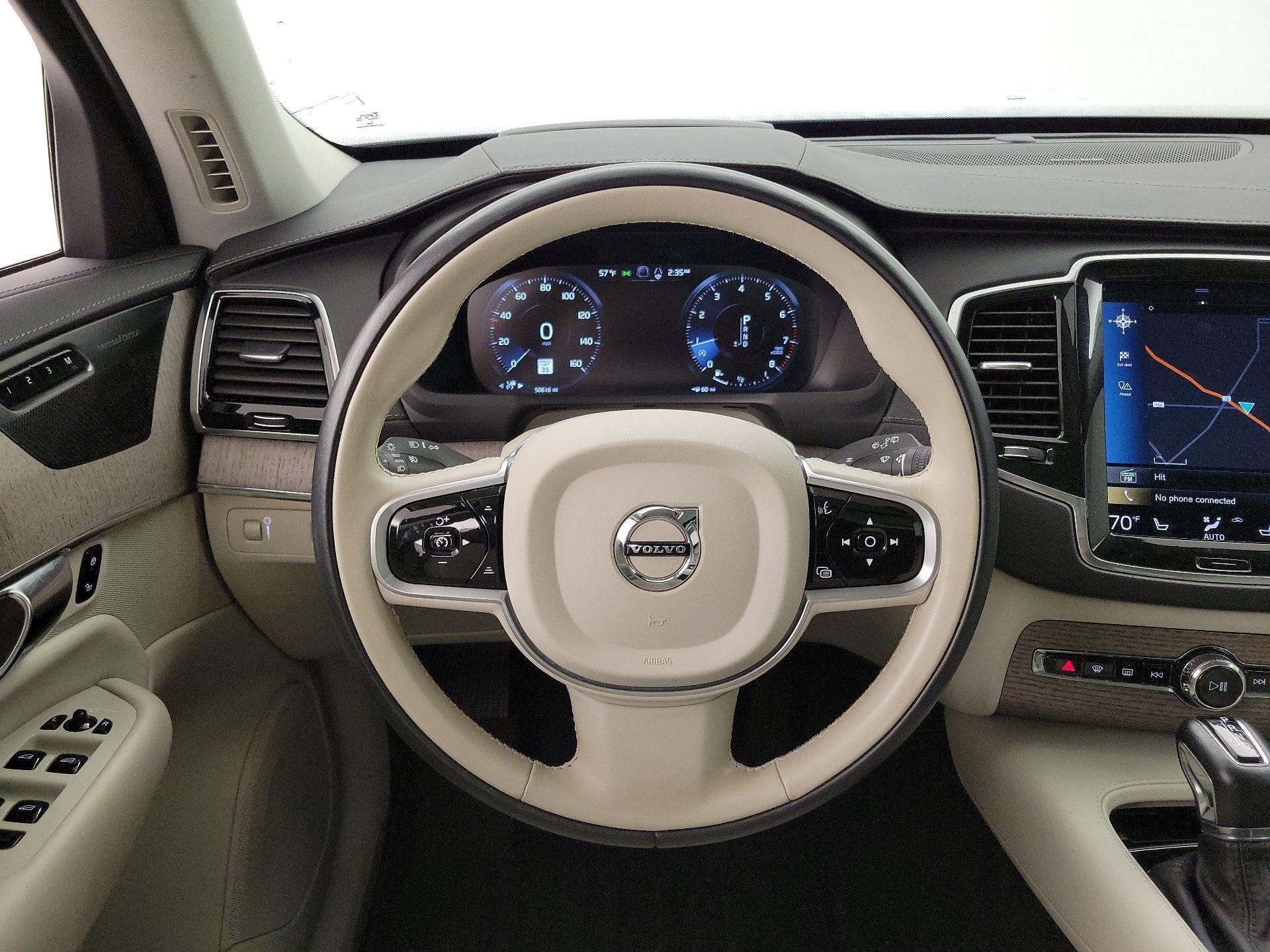 Thumbnail: 2022 Volvo XC90 - 10