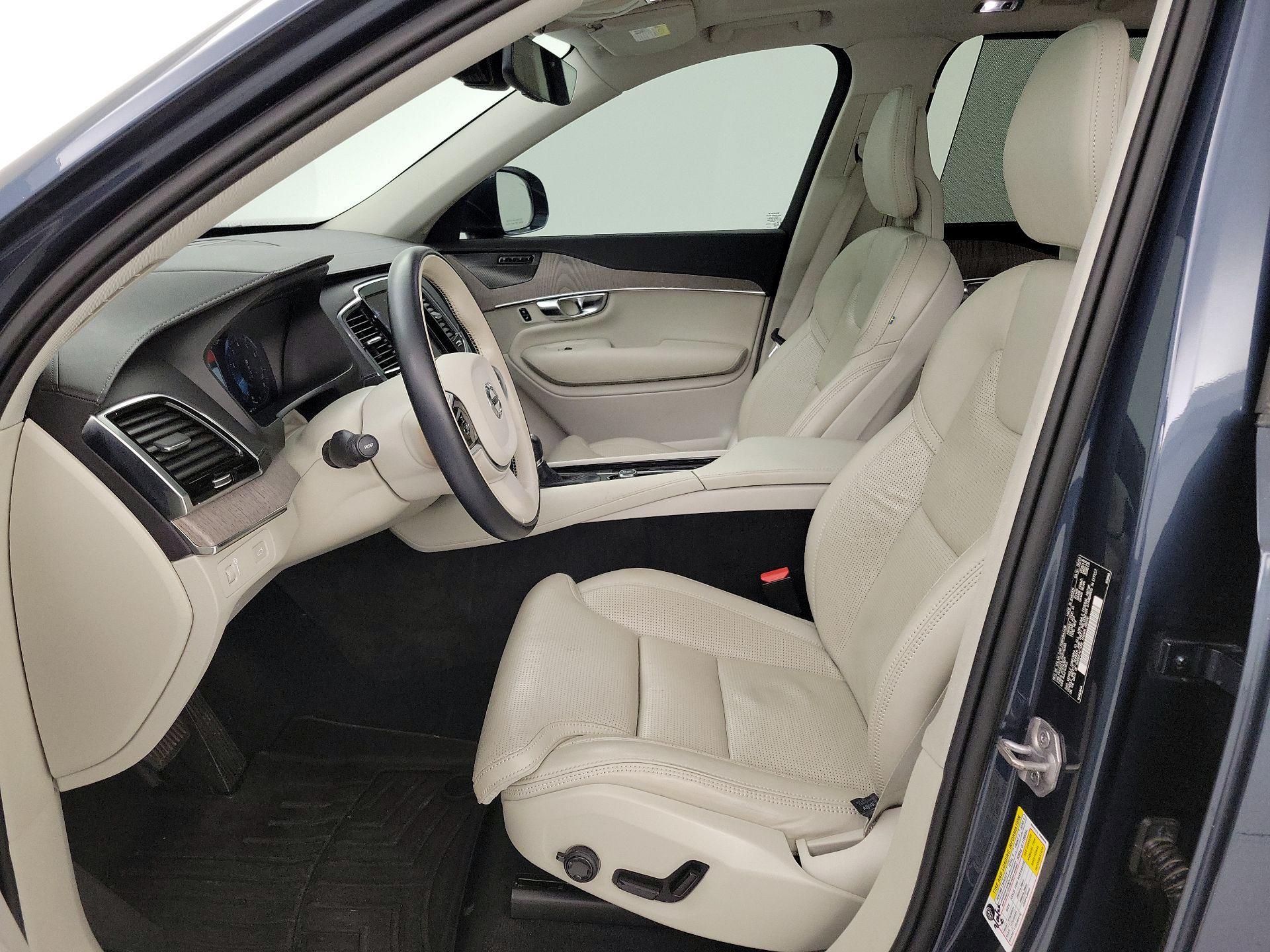 Thumbnail: 2022 Volvo XC90 - 11