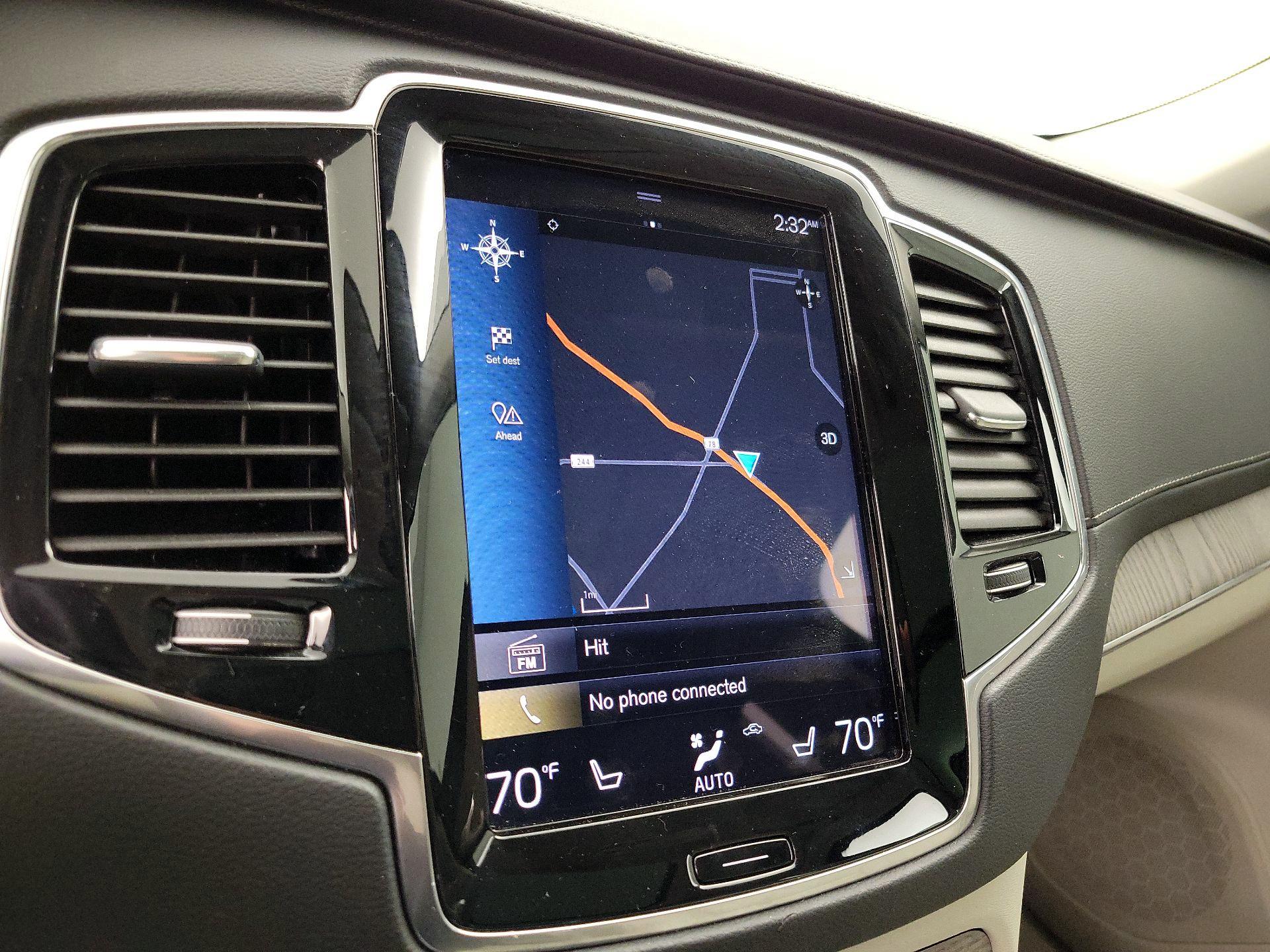 Thumbnail: 2022 Volvo XC90 - 14