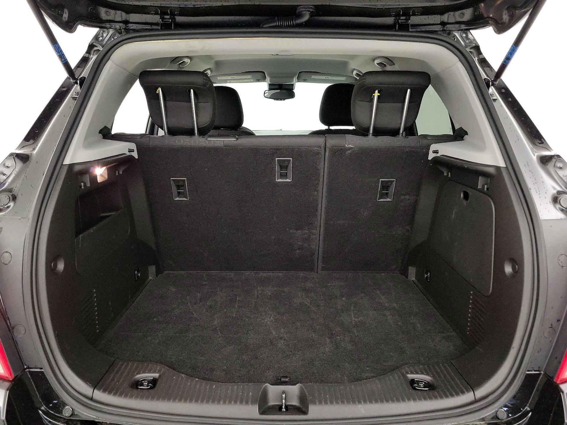 Thumbnail: 2022 Chevrolet Trax - 19