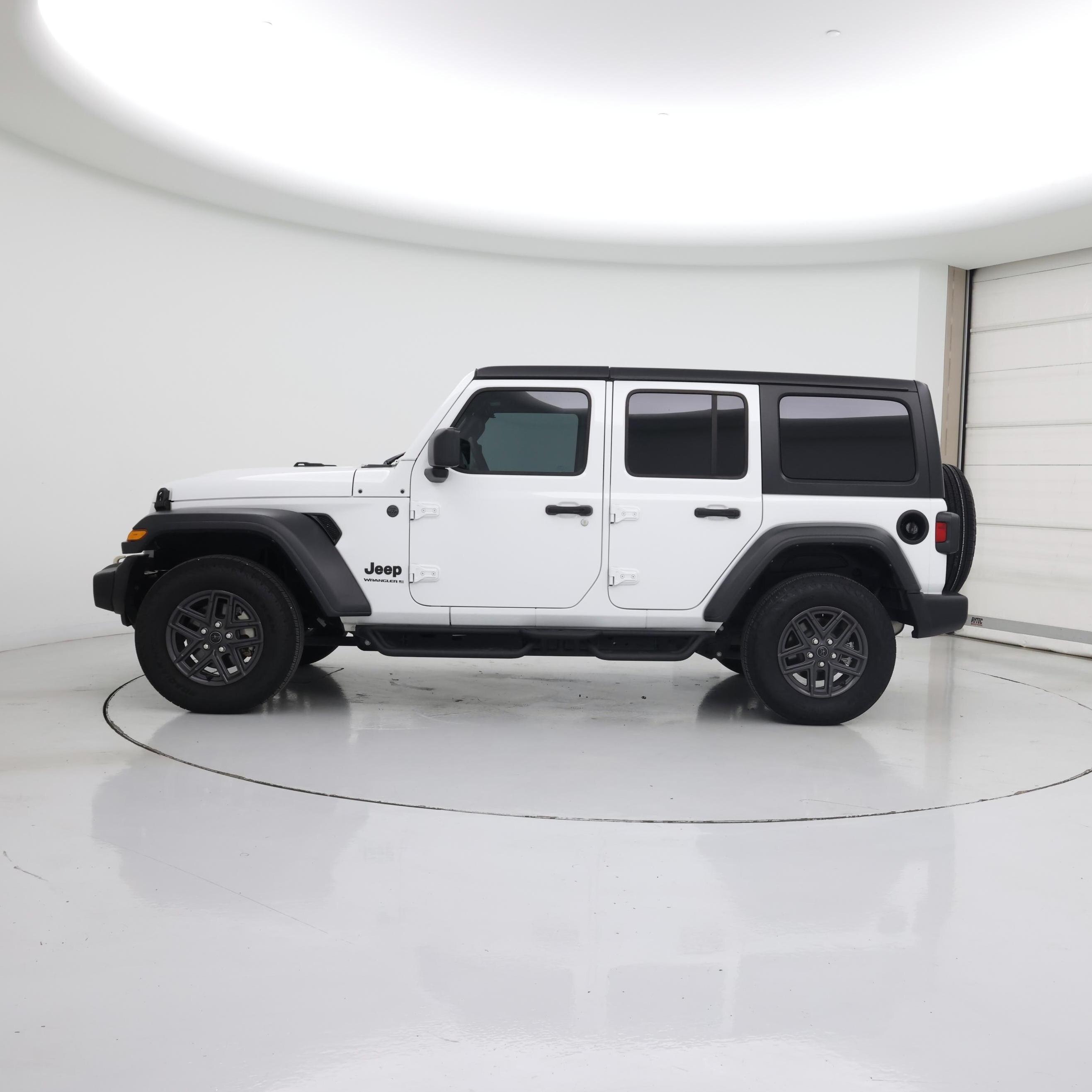 Thumbnail: 2024 Jeep Wrangler - 3