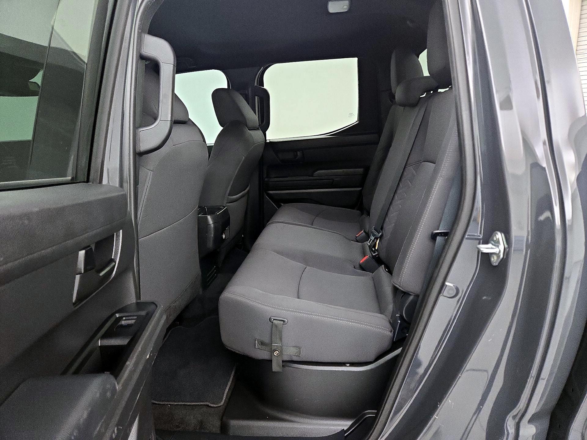 Thumbnail: 2024 Toyota Tacoma - 19