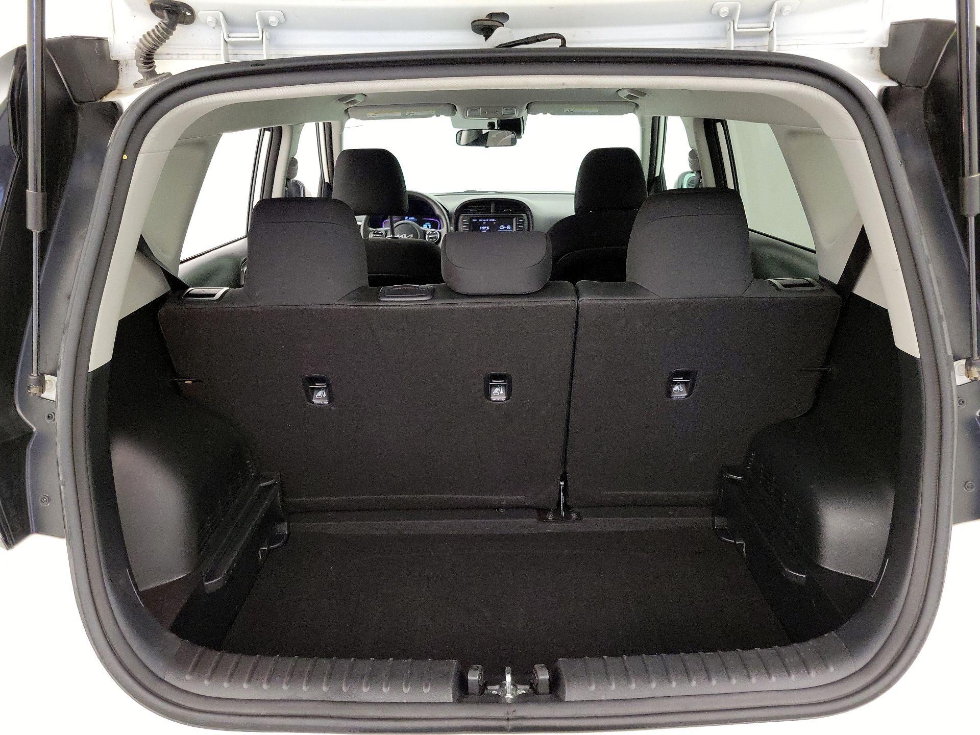 Thumbnail: 2024 Kia Soul - 20