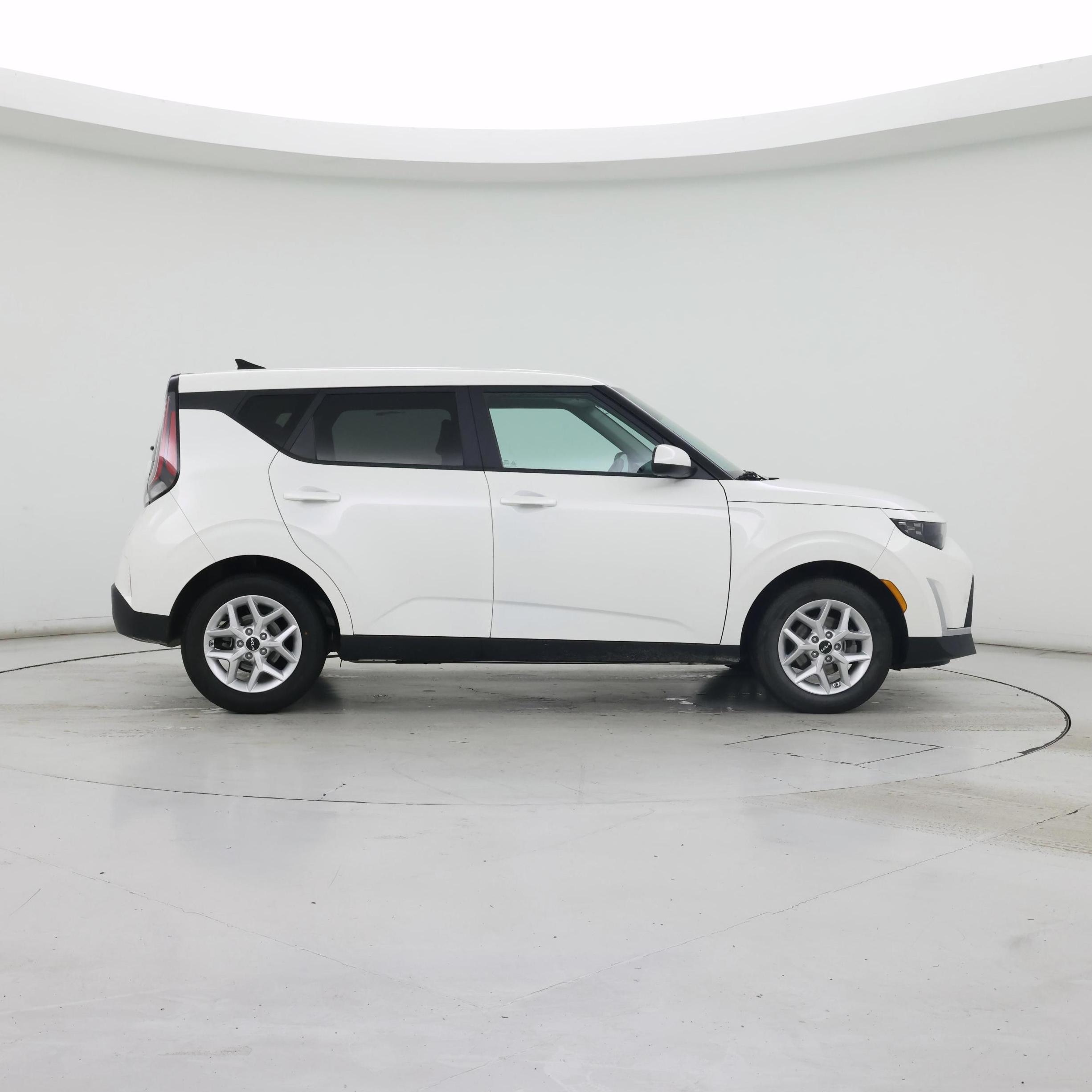 Thumbnail: 2024 Kia Soul - 7