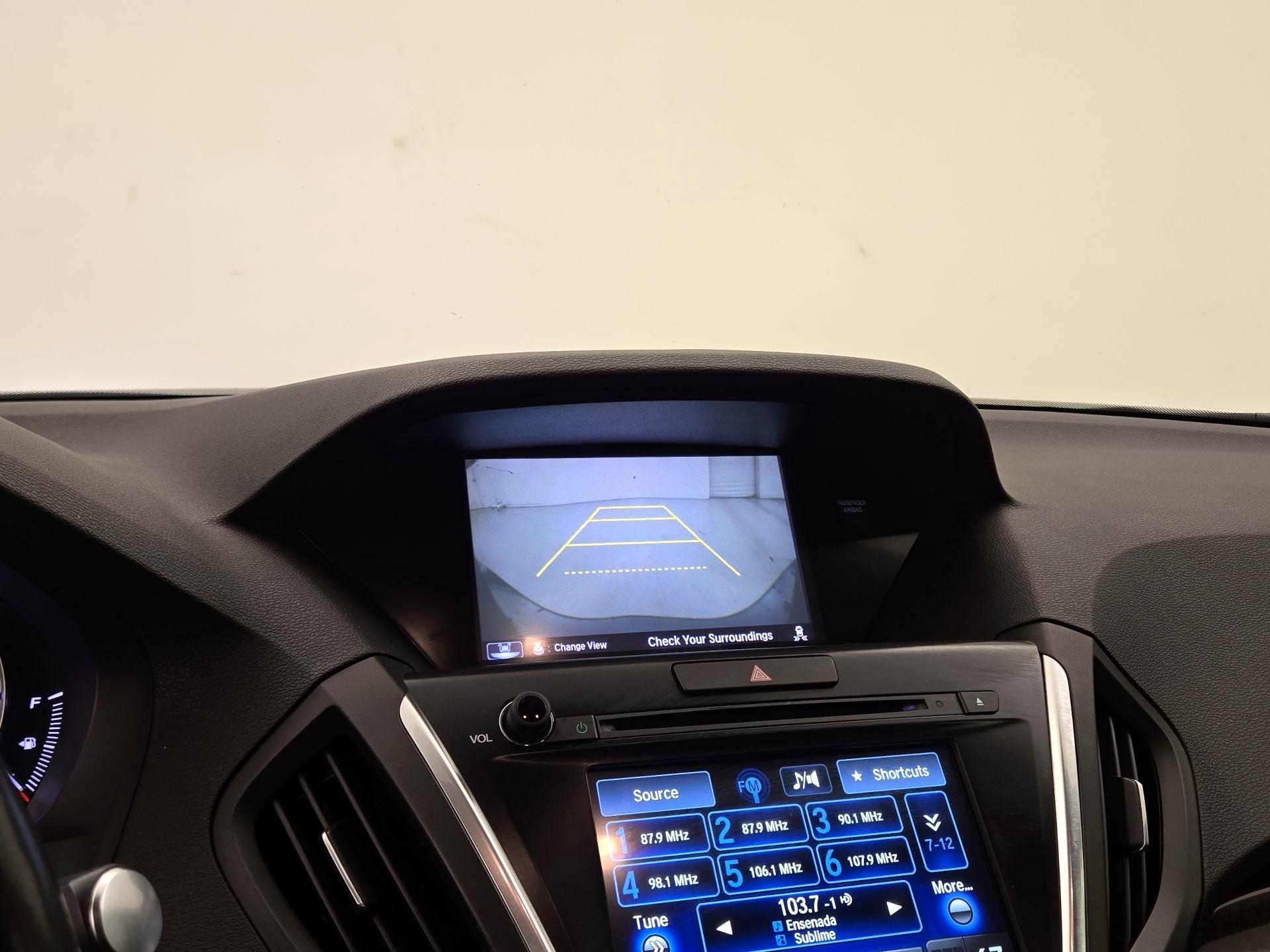 Thumbnail: 2017 Acura MDX - 14