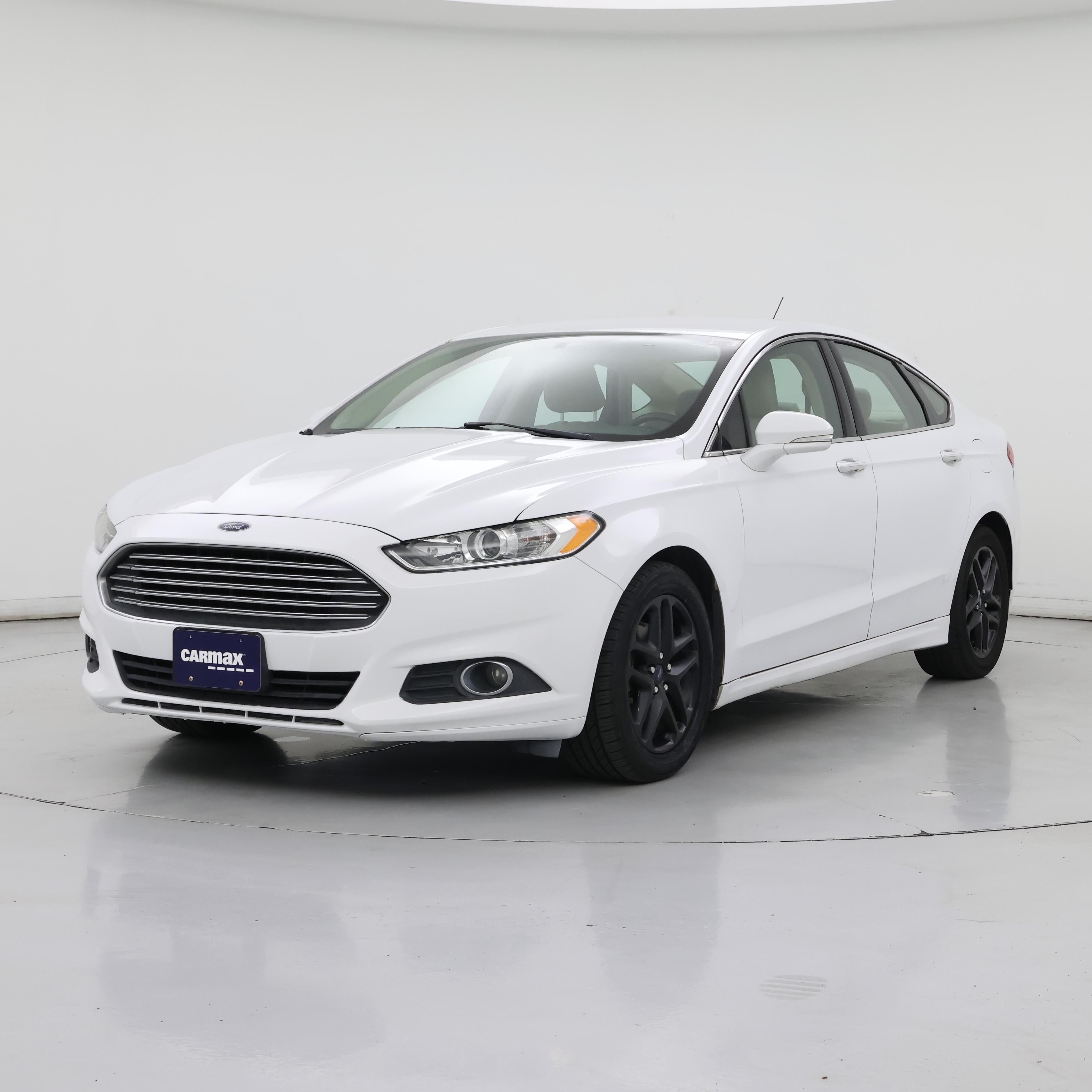 Thumbnail: 2015 Ford Fusion - 4