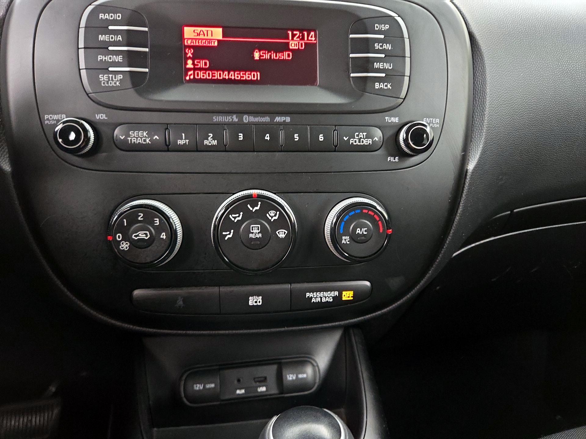 Thumbnail: 2014 Kia Soul - 15