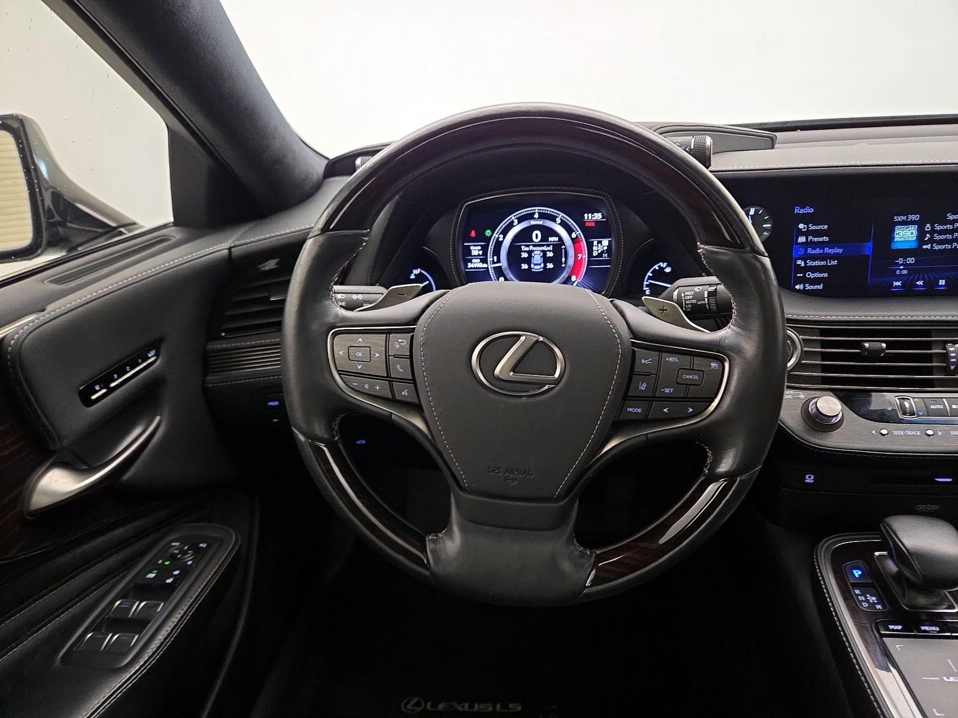 Thumbnail: 2020 Lexus LS - 10