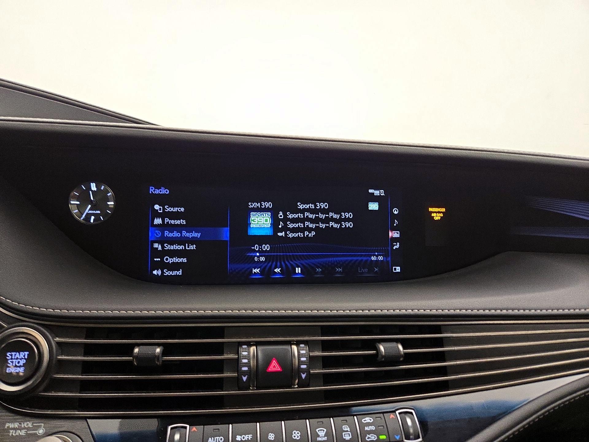 Thumbnail: 2020 Lexus LS - 15