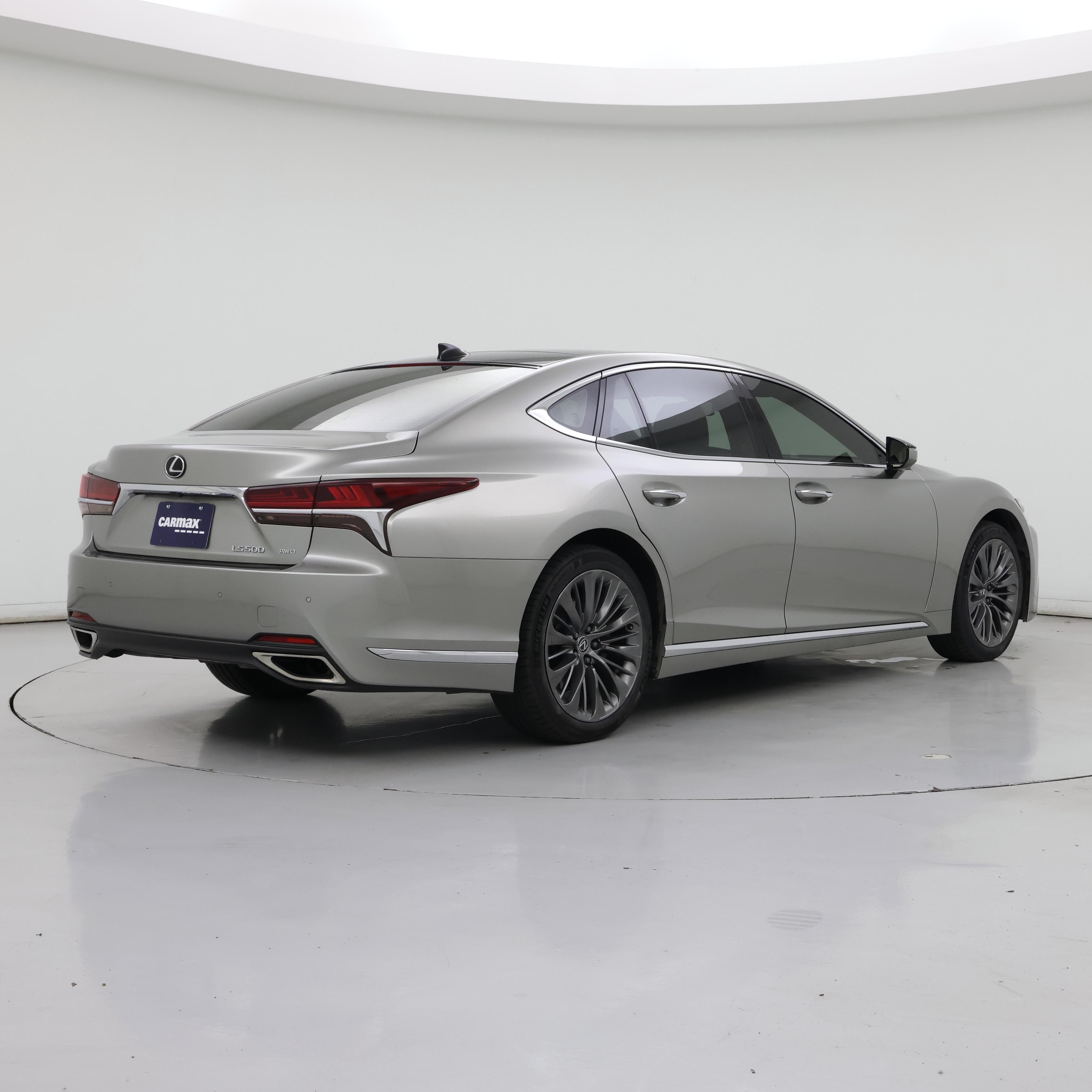 Thumbnail: 2020 Lexus LS - 8