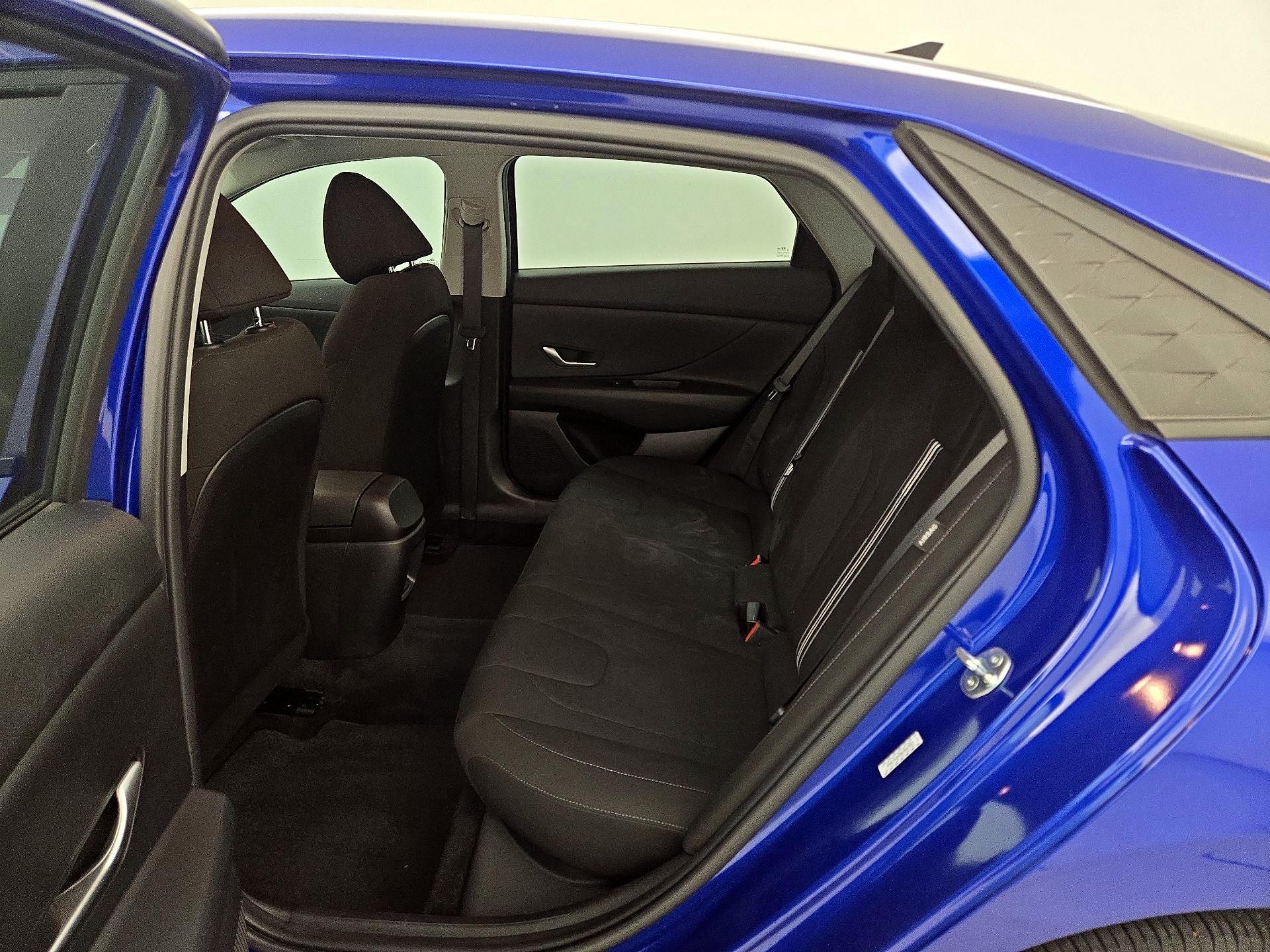 Thumbnail: 2024 Hyundai Elantra - 20