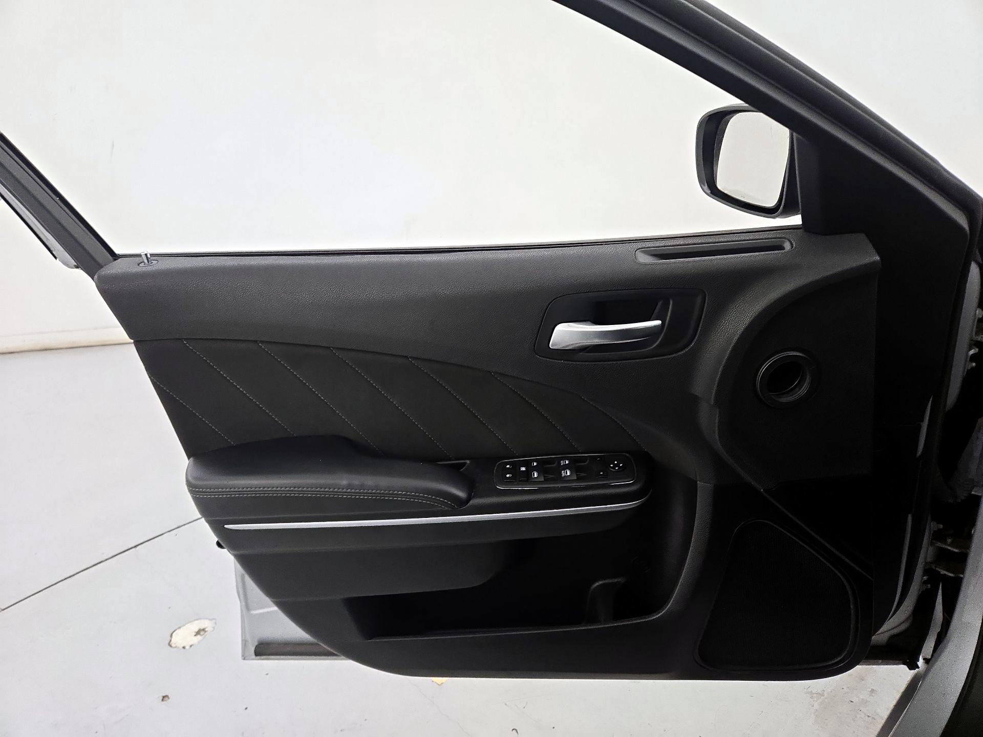 Thumbnail: 2022 Dodge Charger - 12