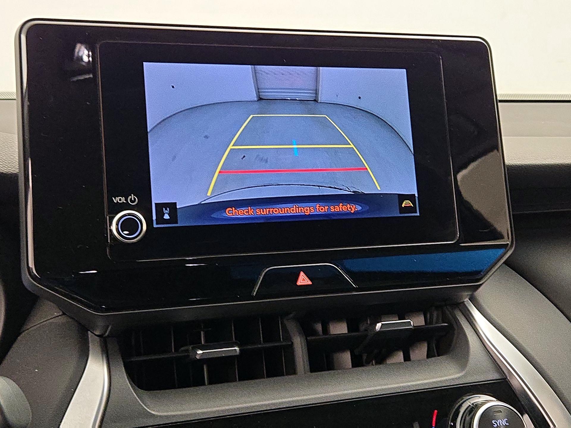 Thumbnail: 2023 Toyota Venza - 14