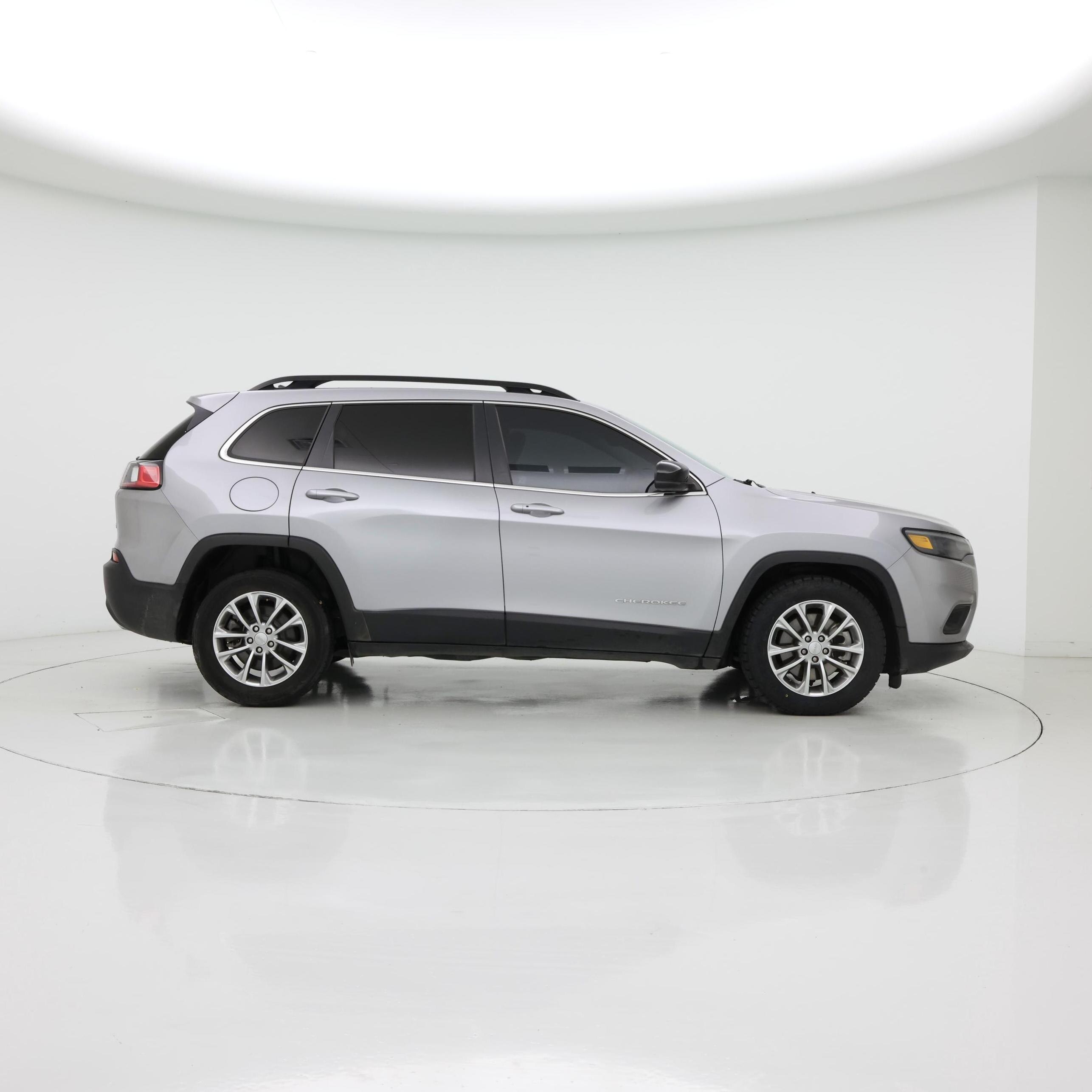 Thumbnail: 2022 Jeep Cherokee - 7