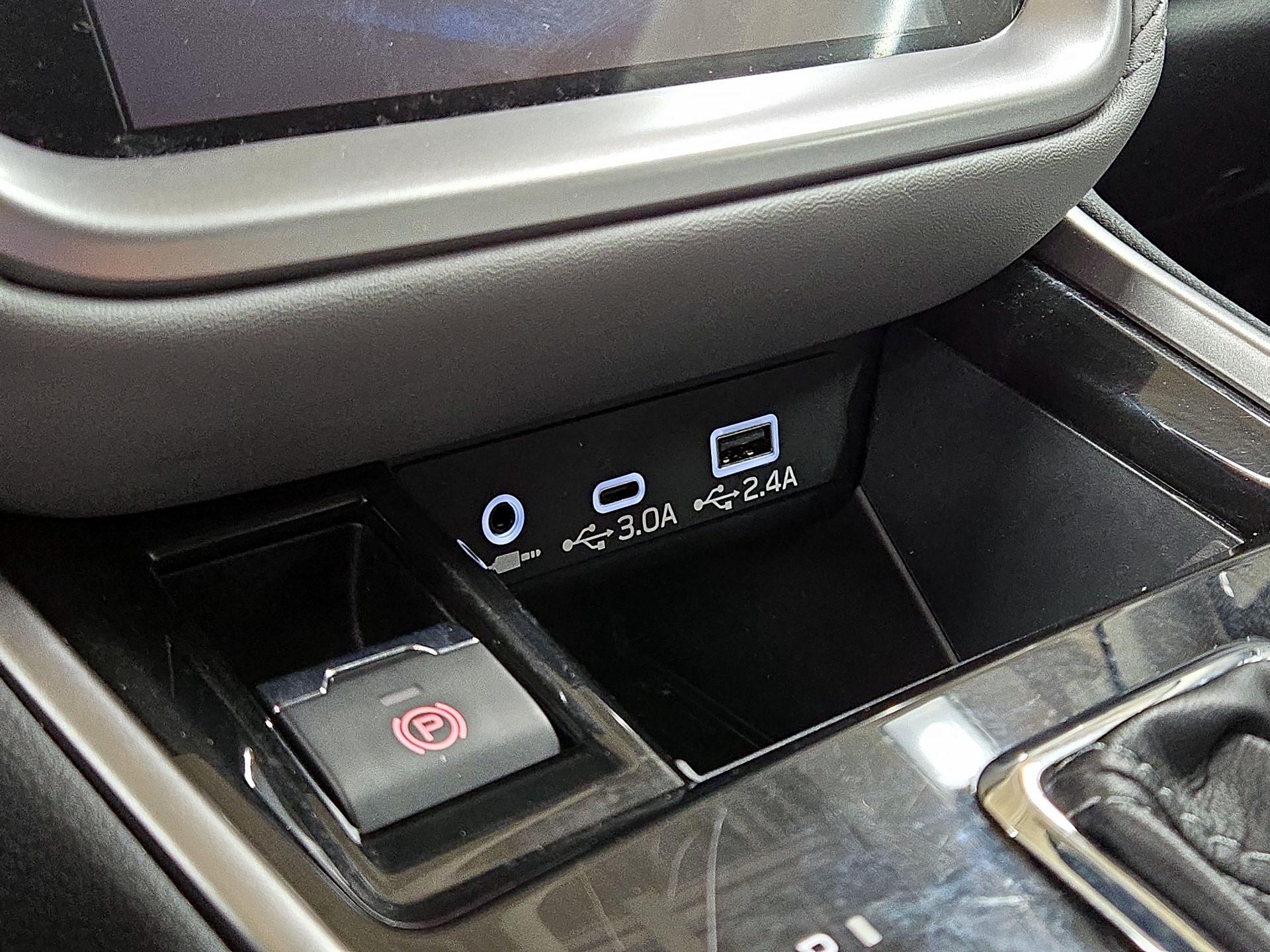 Thumbnail: 2024 Subaru Legacy - 18