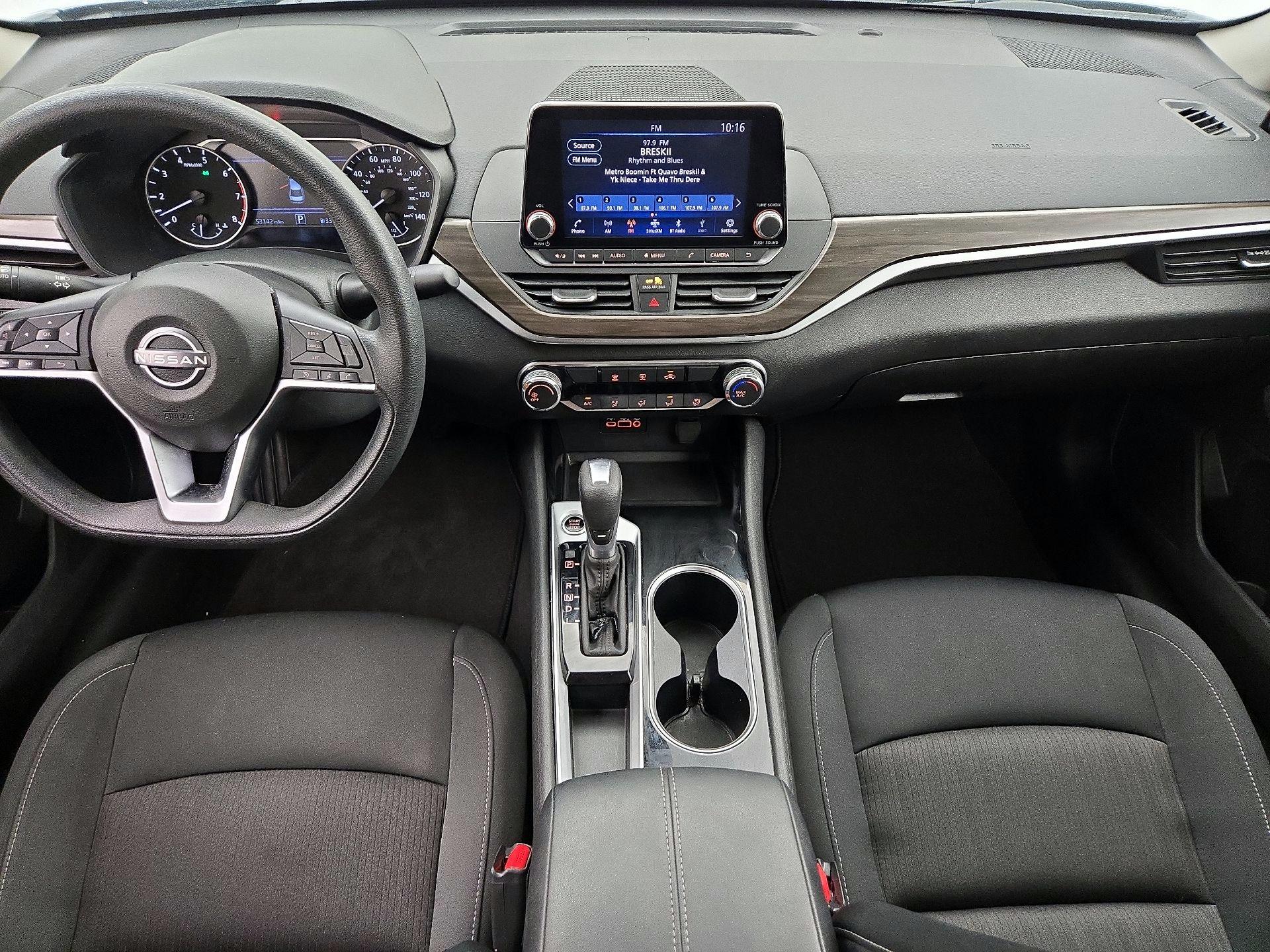 Thumbnail: 2024 Nissan Altima - 9