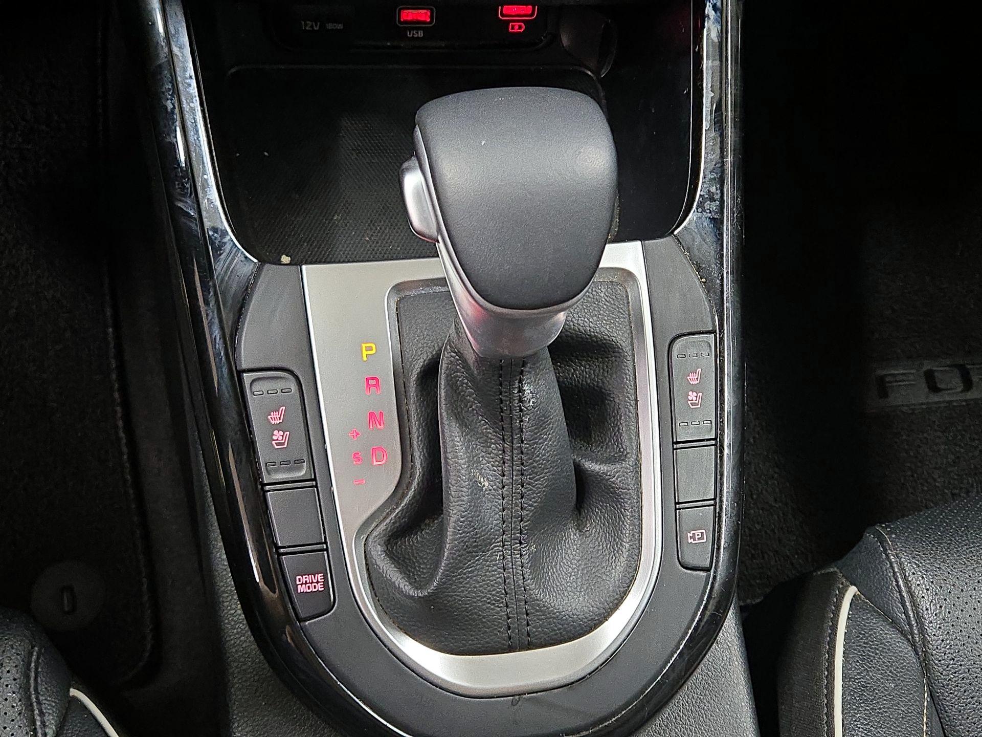 Thumbnail: 2024 Kia Forte - 18