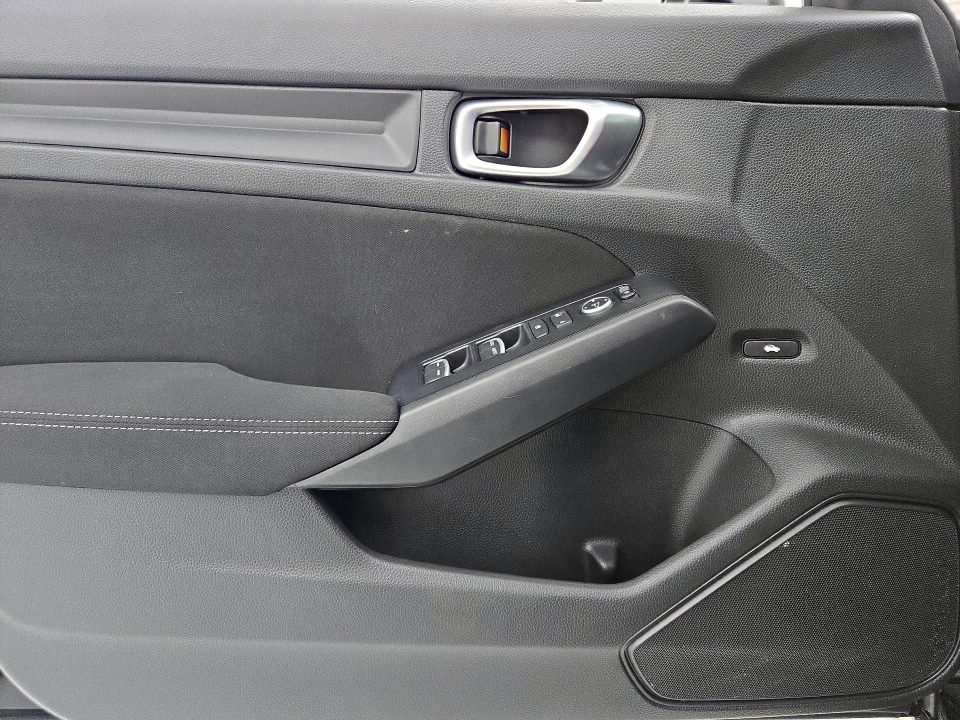 Thumbnail: 2024 Honda Civic - 12