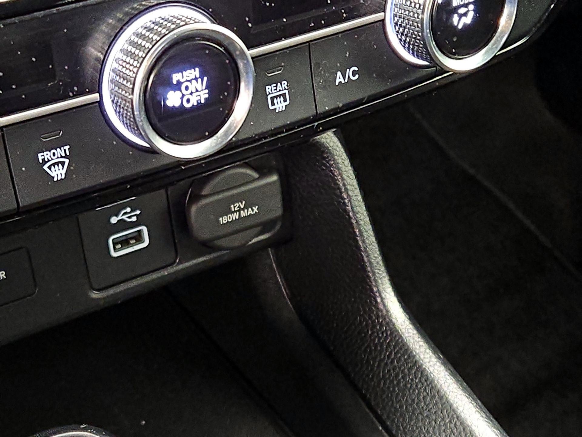 Thumbnail: 2024 Honda Civic - 18