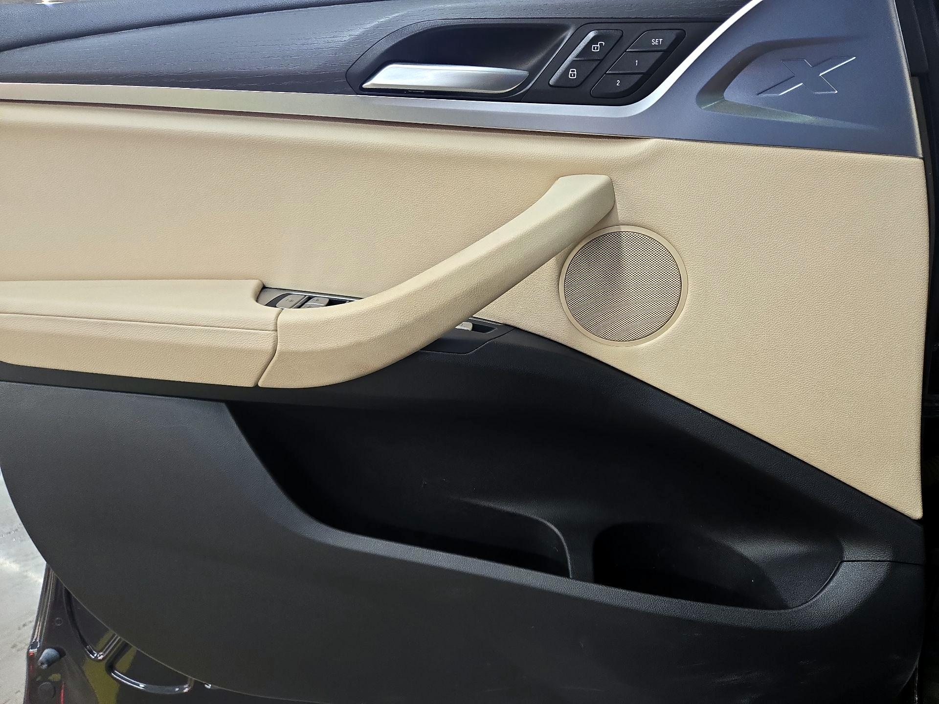 Thumbnail: 2022 BMW X3 - 12