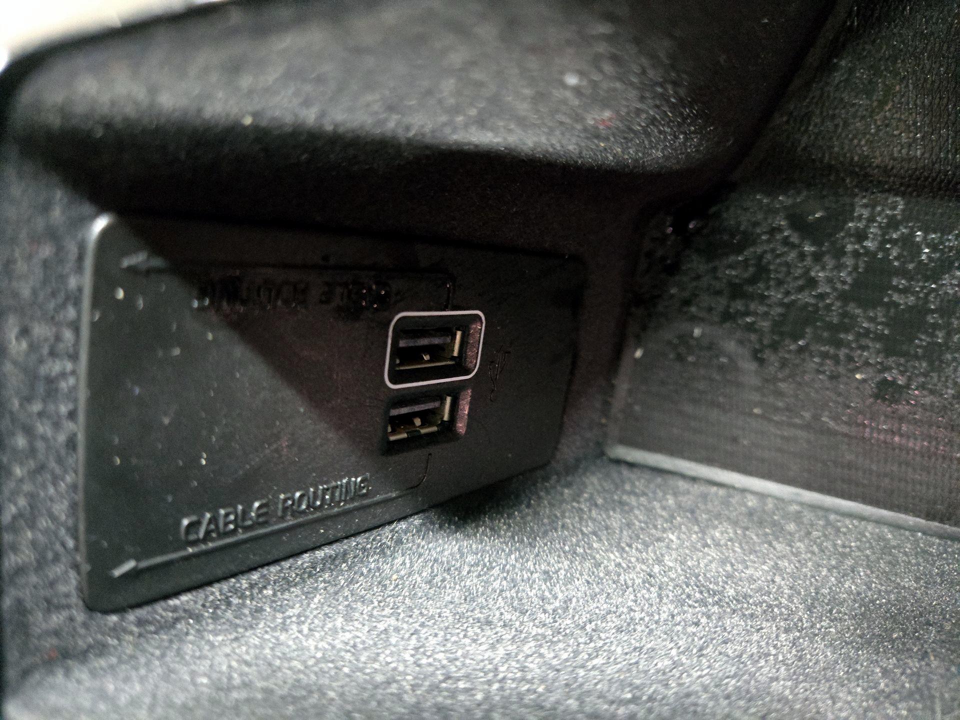 Thumbnail: 2021 Volvo XC90 - 17