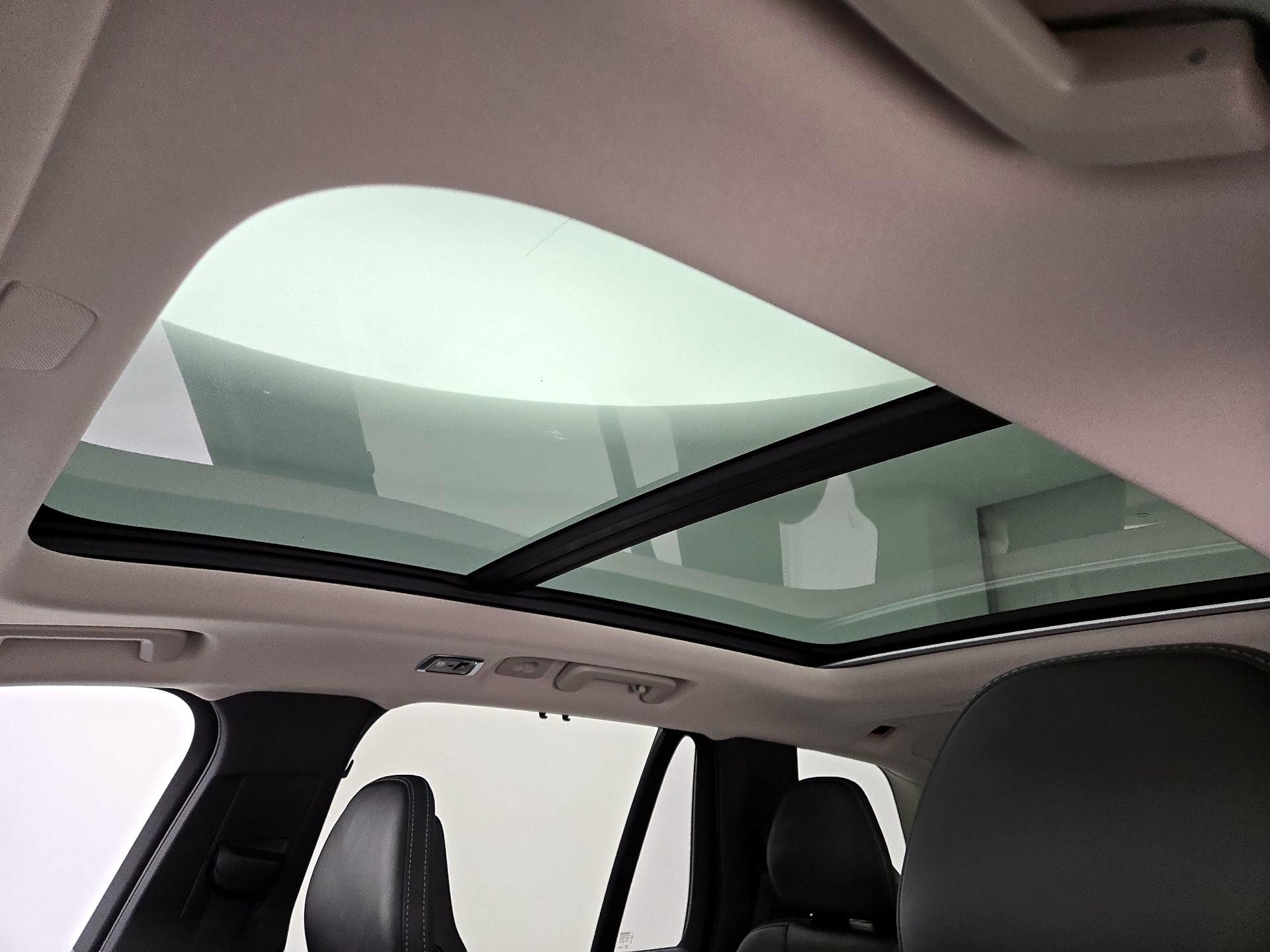 Thumbnail: 2021 Volvo XC90 - 18