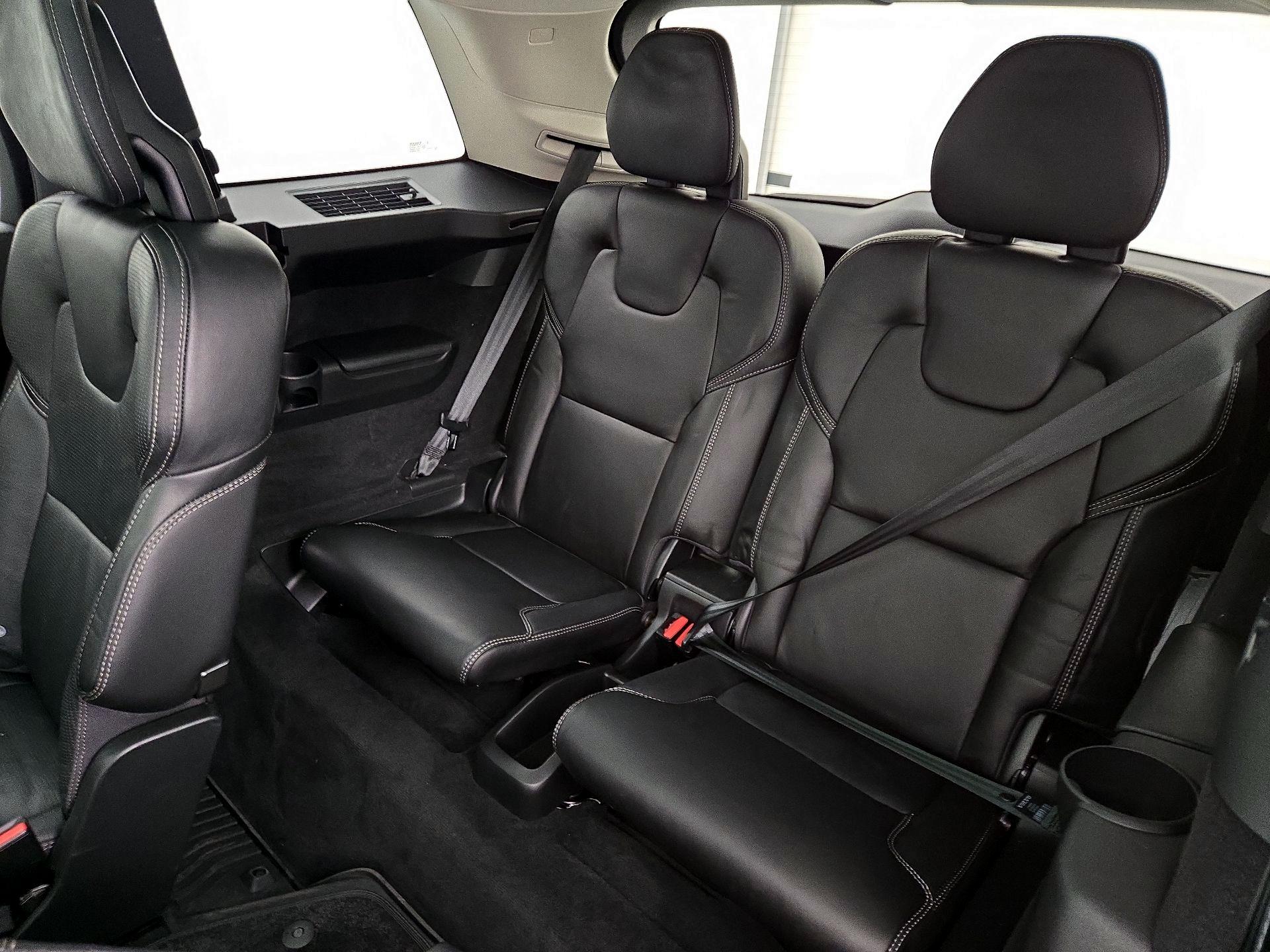 Thumbnail: 2021 Volvo XC90 - 20