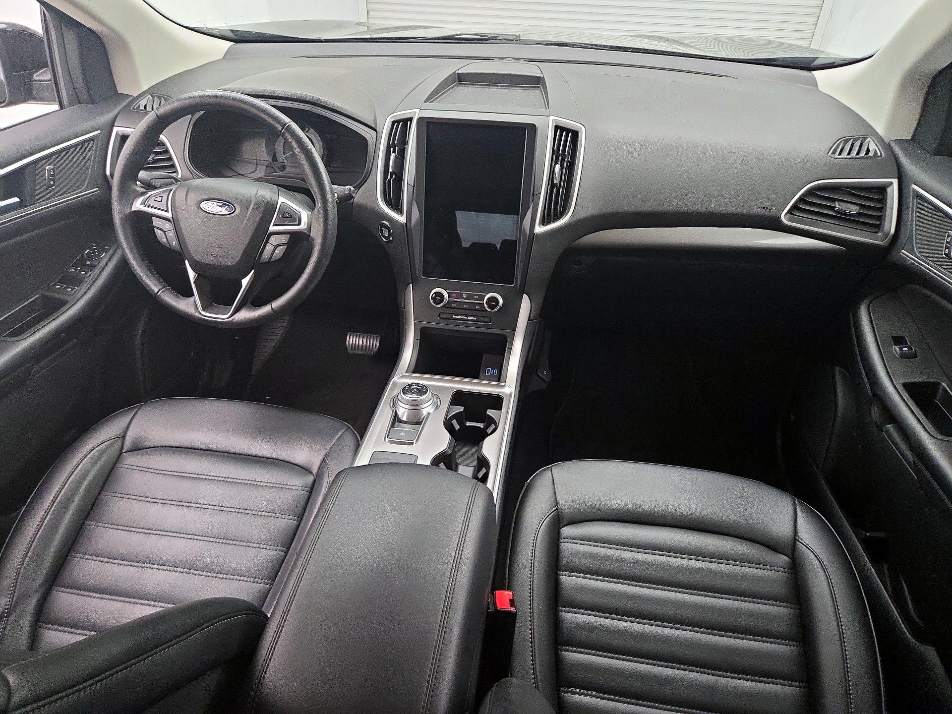 Thumbnail: 2023 Ford Edge - 9