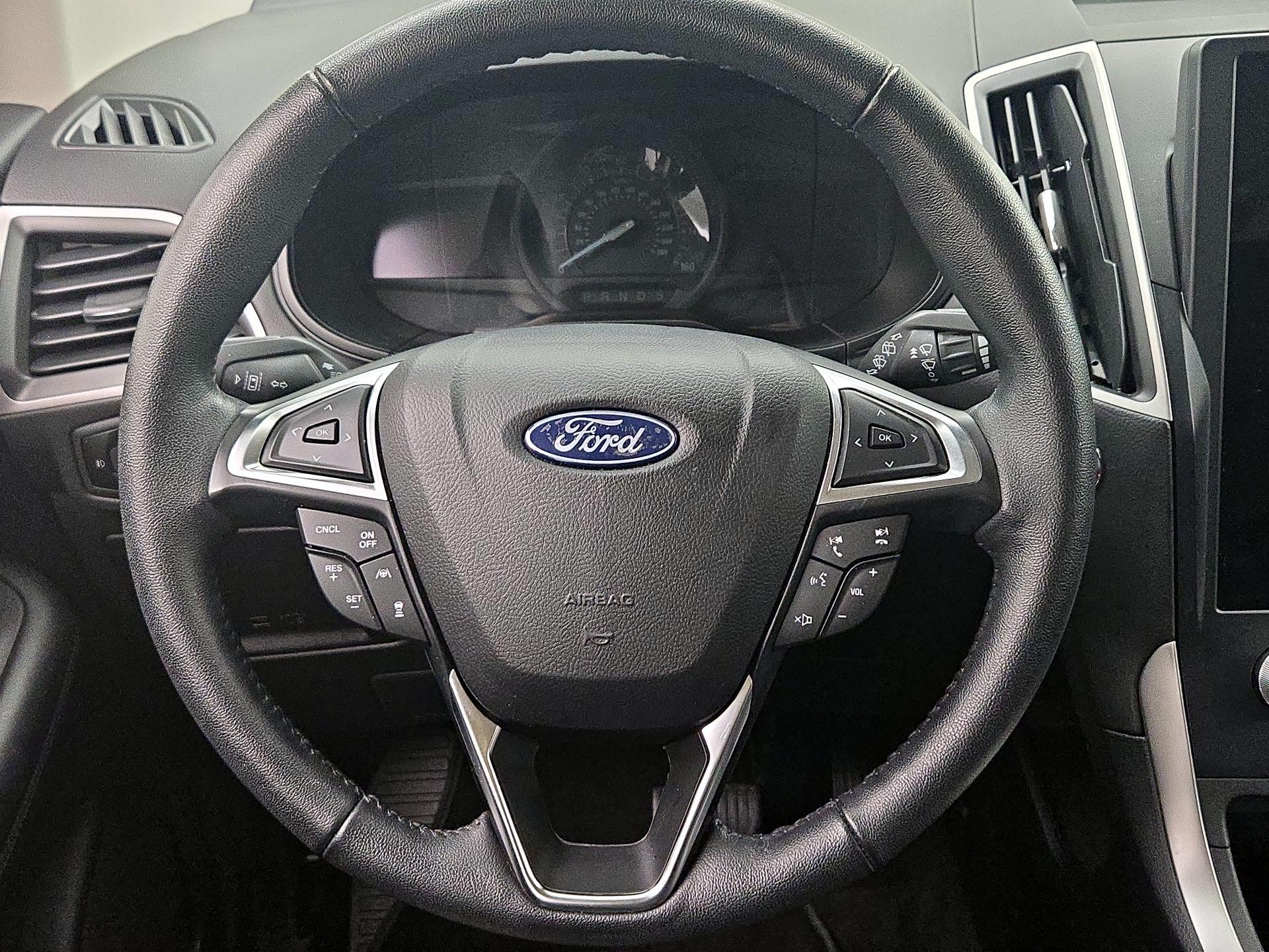 Thumbnail: 2023 Ford Edge - 10