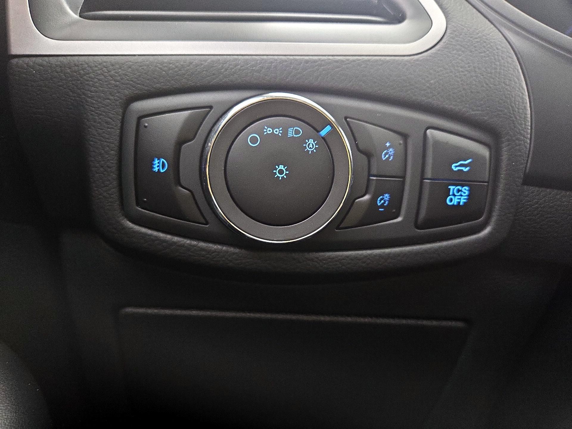 Thumbnail: 2023 Ford Edge - 13