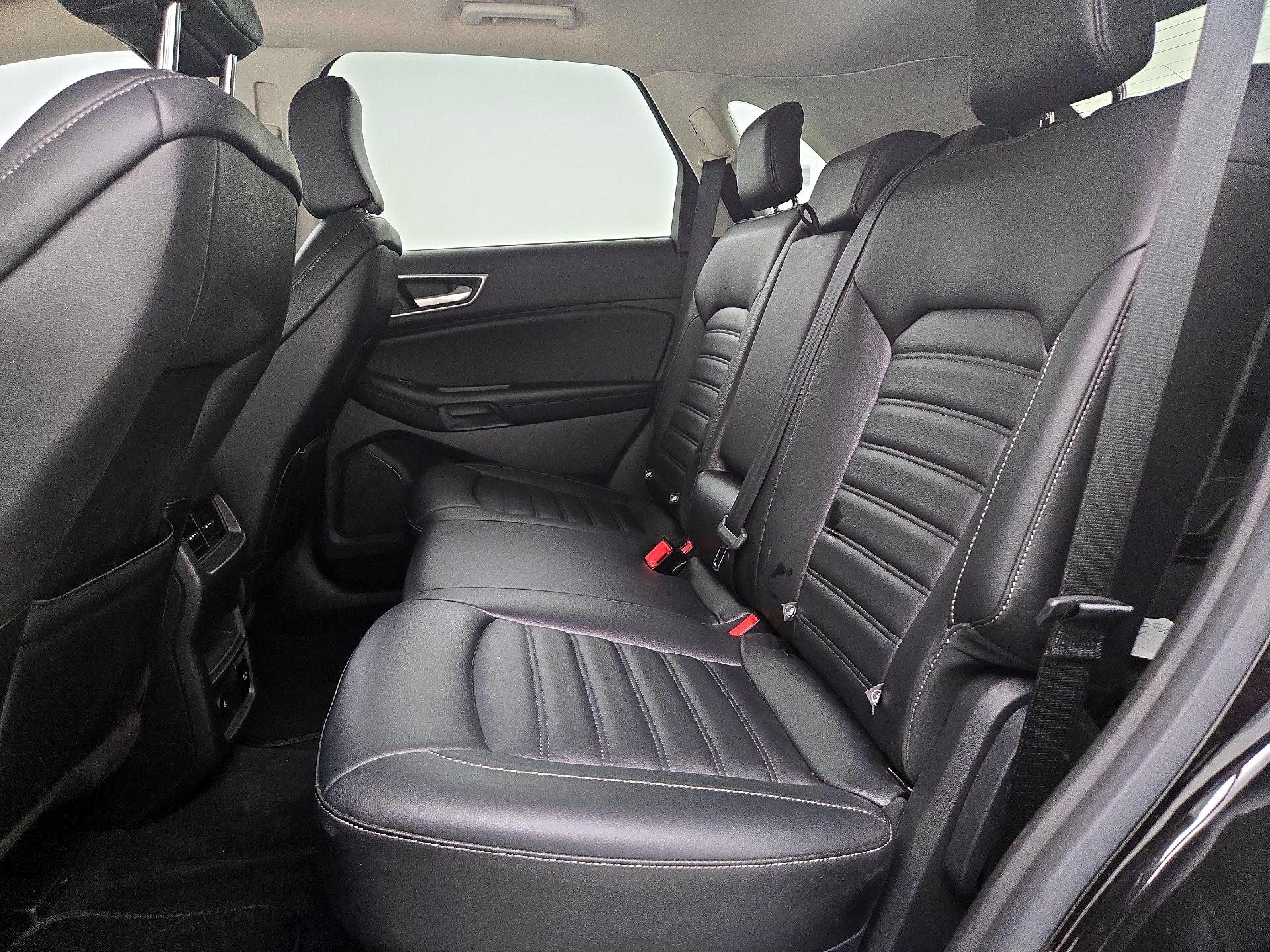 Thumbnail: 2023 Ford Edge - 19