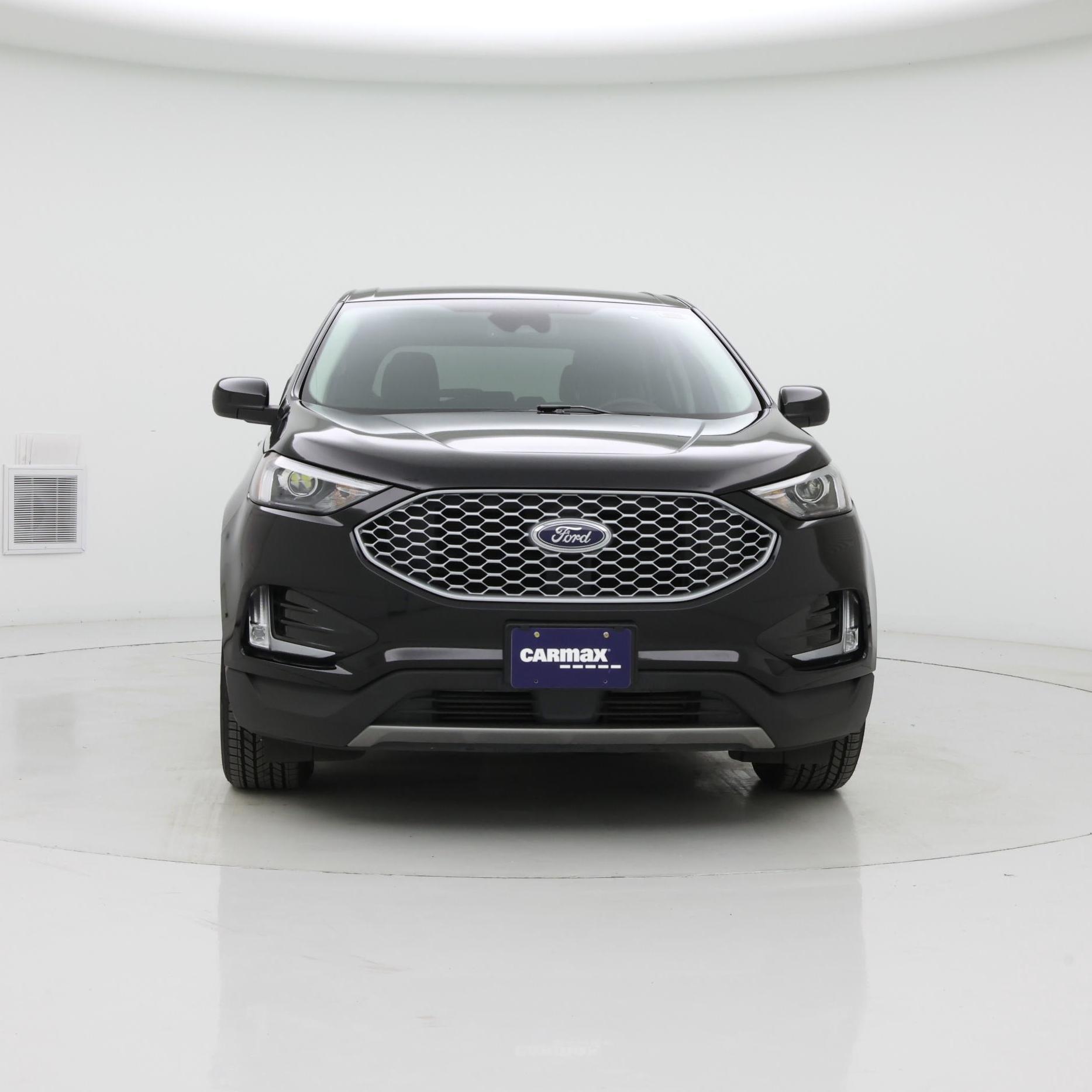 Thumbnail: 2023 Ford Edge - 5