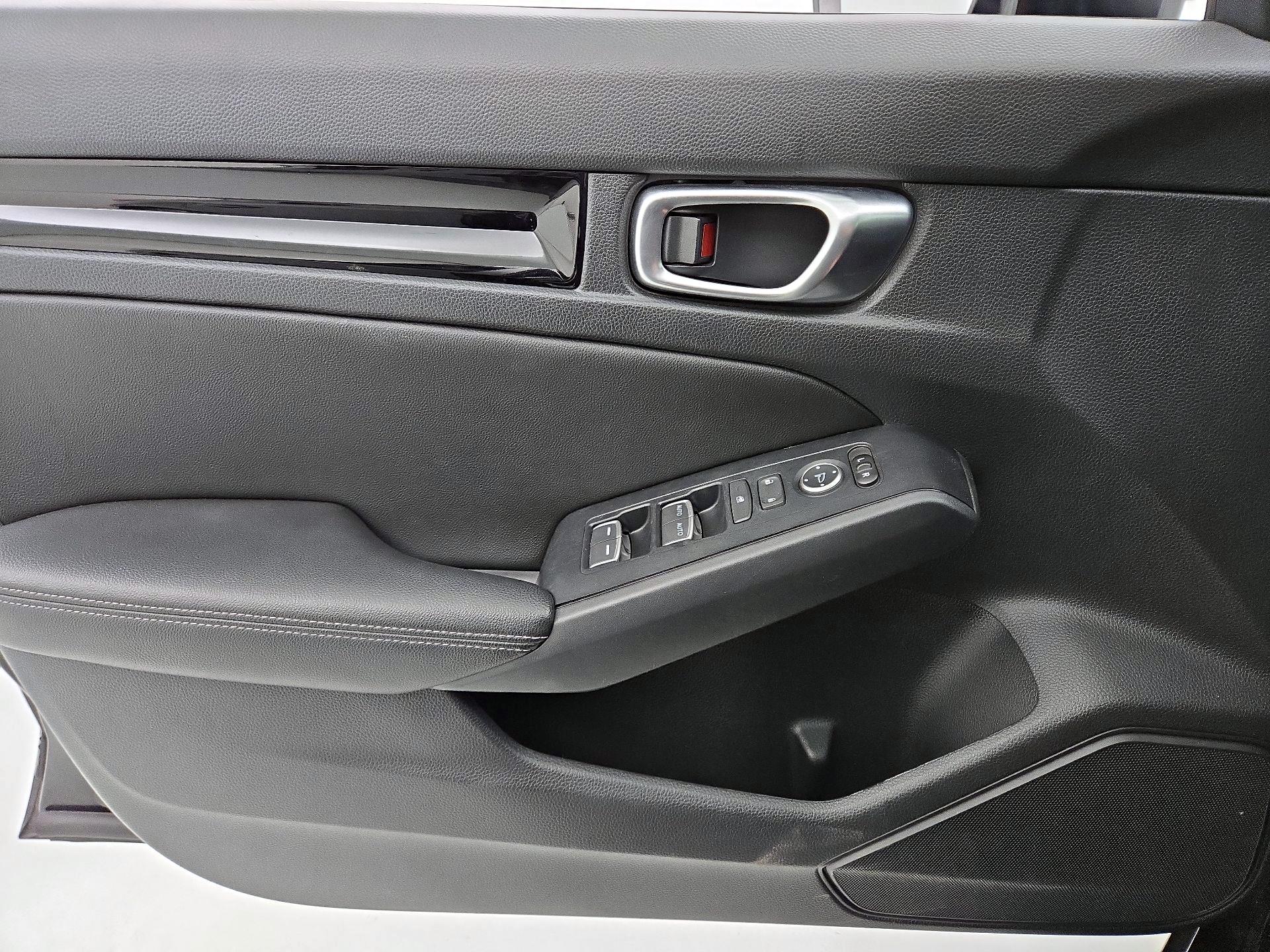 Thumbnail: 2024 Honda Civic - 12