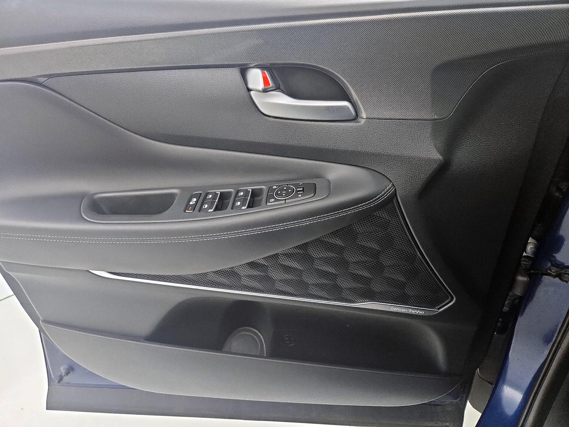 Thumbnail: 2023 Hyundai Santa Fe - 12