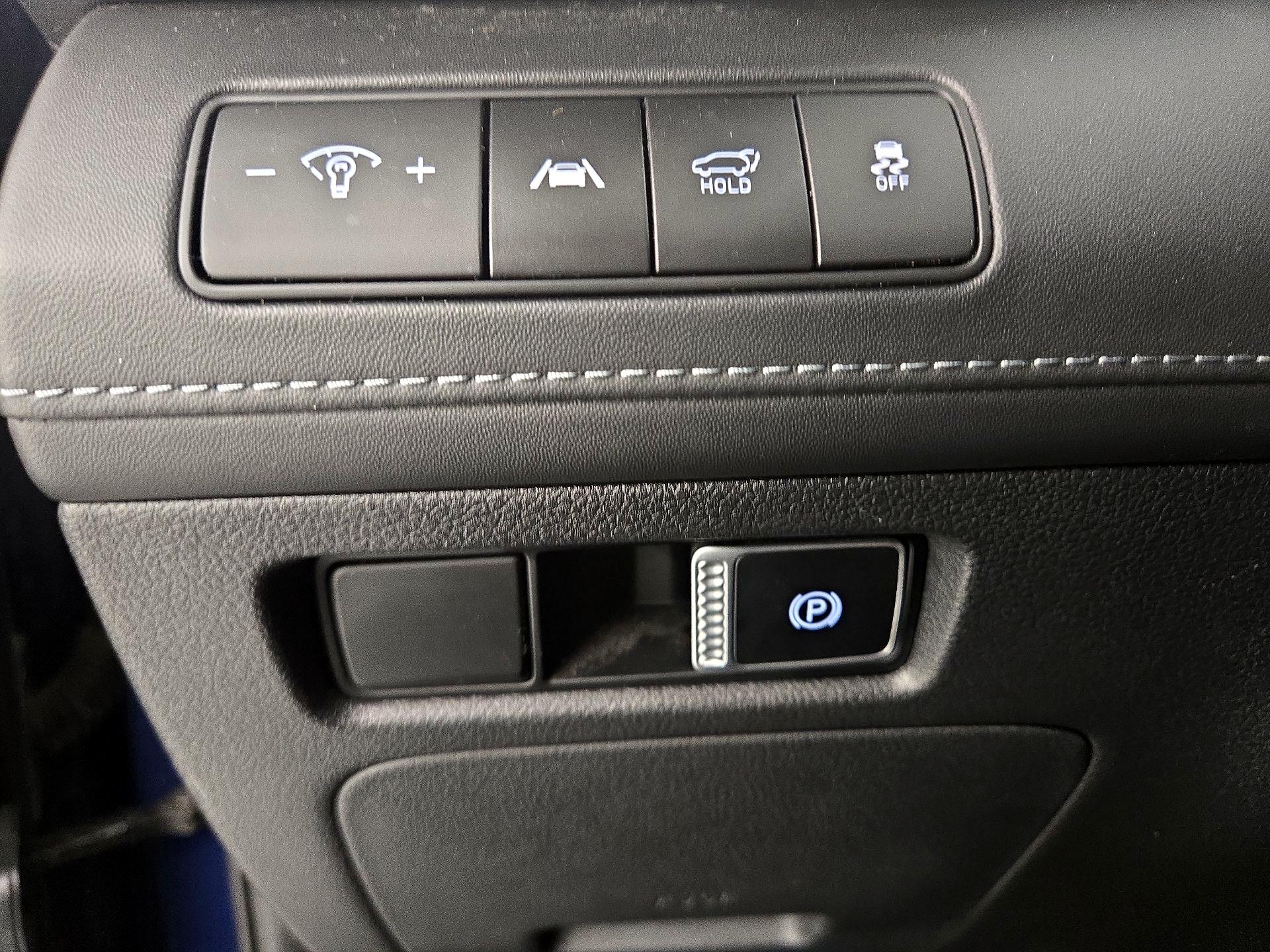 Thumbnail: 2023 Hyundai Santa Fe - 13