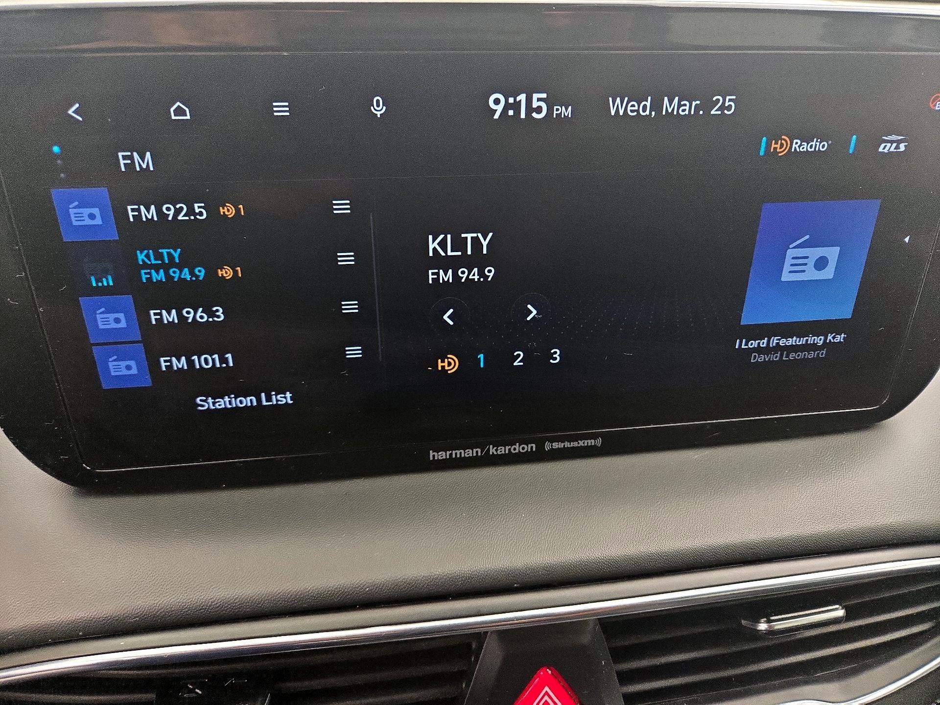 Thumbnail: 2023 Hyundai Santa Fe - 16