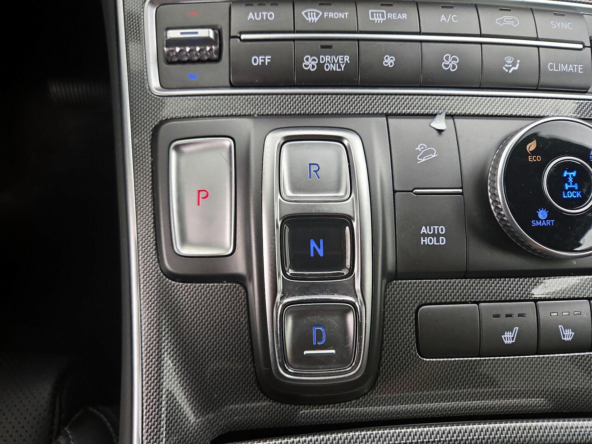 Thumbnail: 2023 Hyundai Santa Fe - 18