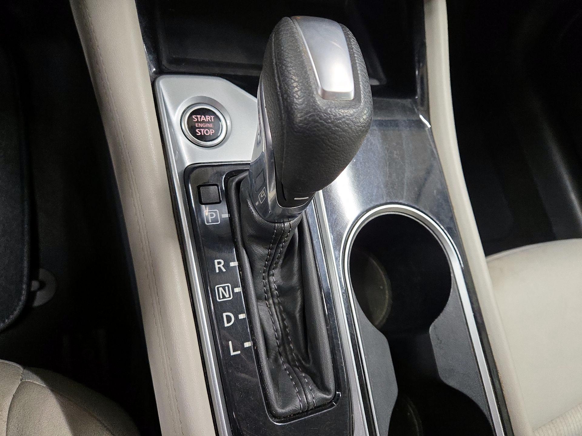 Thumbnail: 2023 Nissan Altima - 16