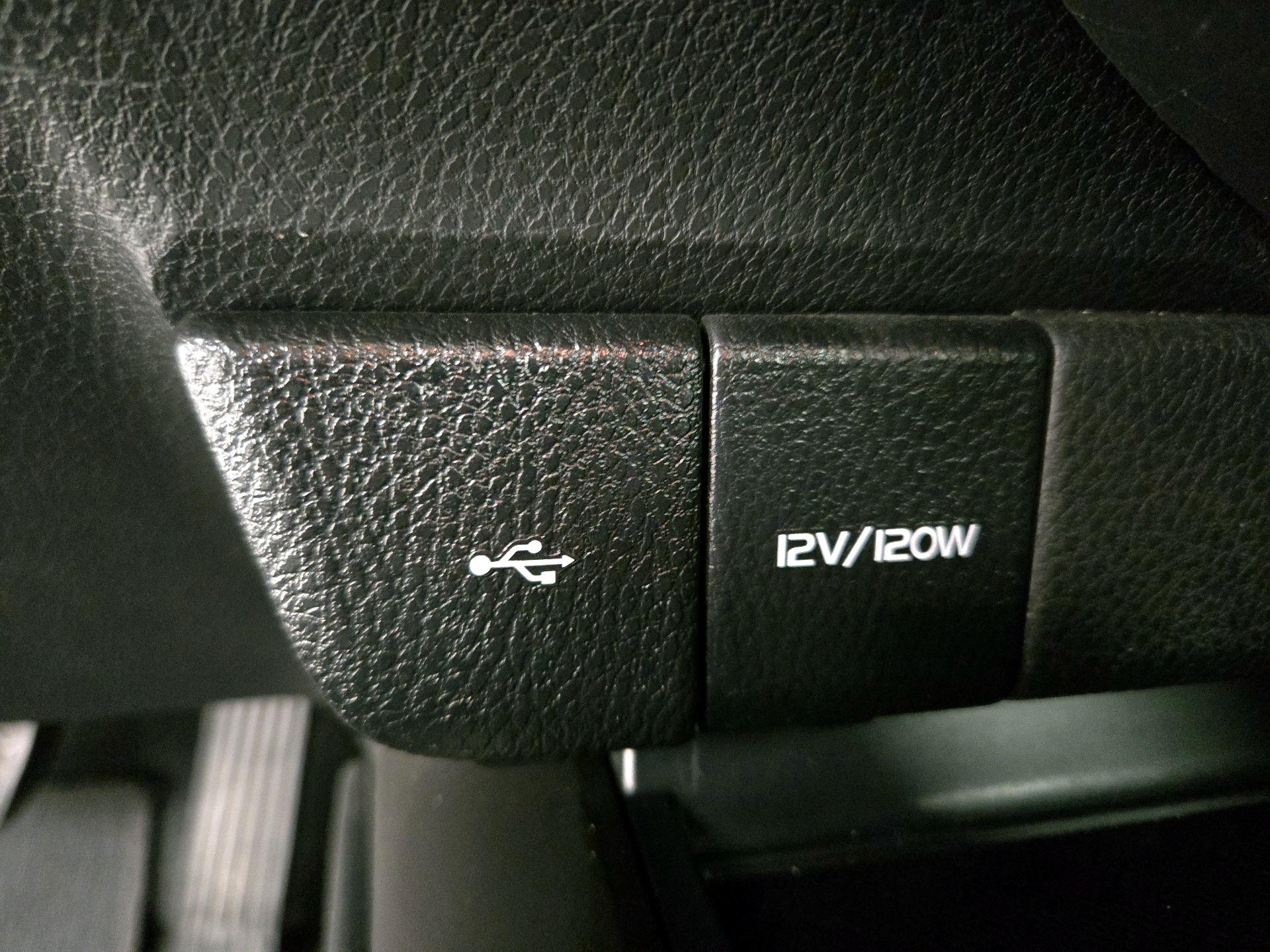 Thumbnail: 2022 Toyota Camry - 18