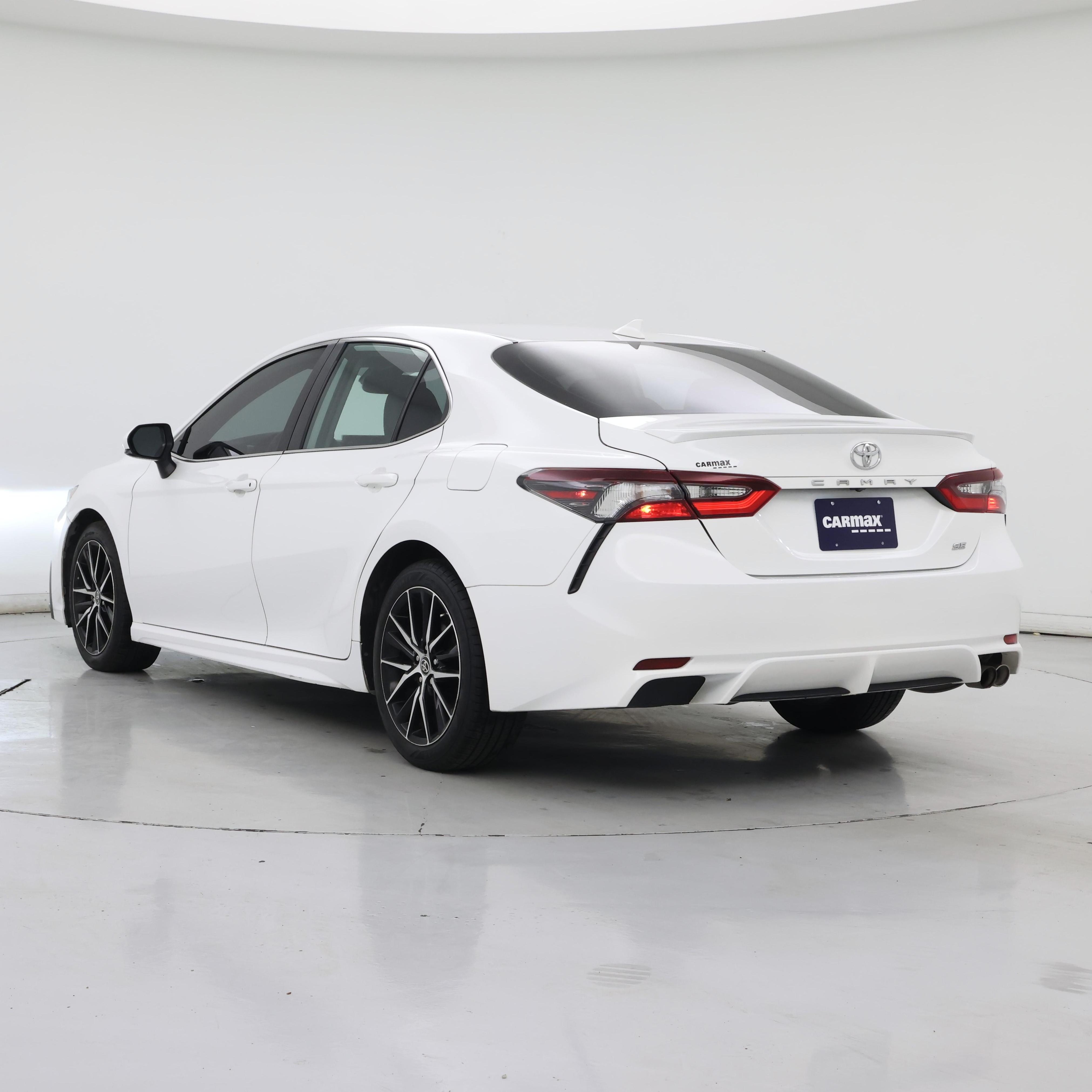 Thumbnail: 2022 Toyota Camry - 2