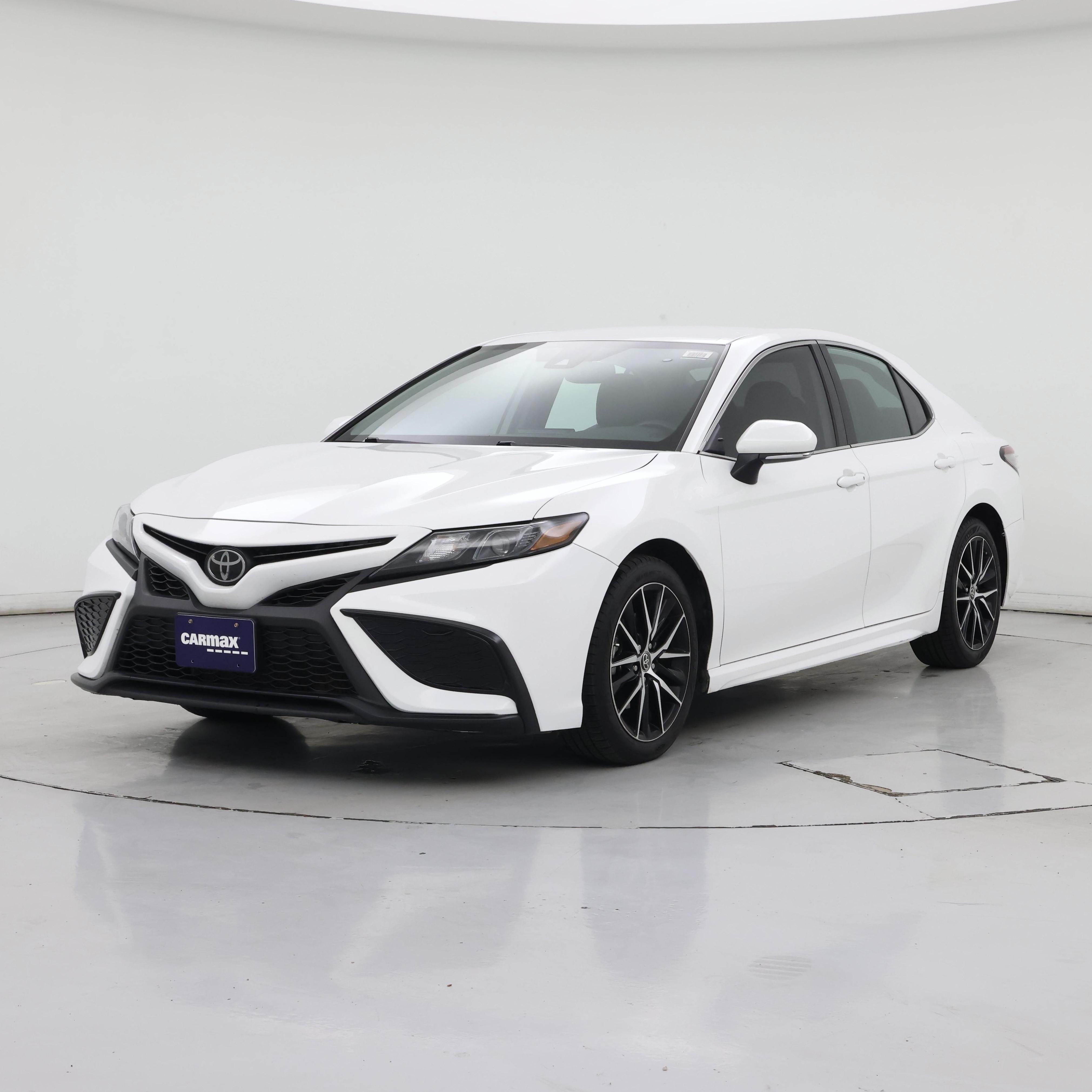 Thumbnail: 2022 Toyota Camry - 4