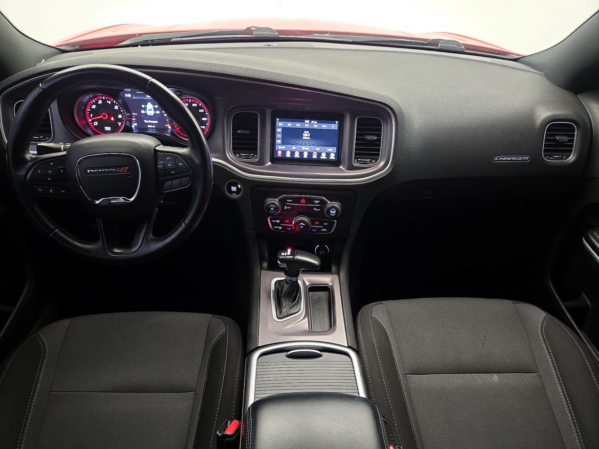 Thumbnail: 2022 Dodge Charger - 9