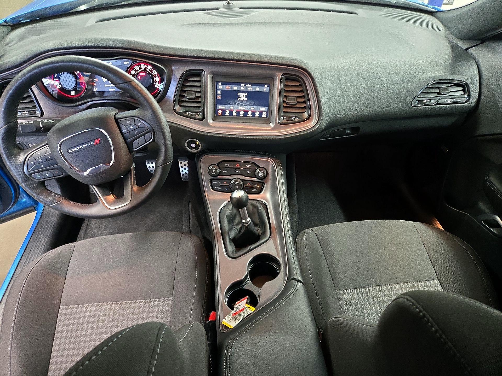 Thumbnail: 2023 Dodge Challenger - 9