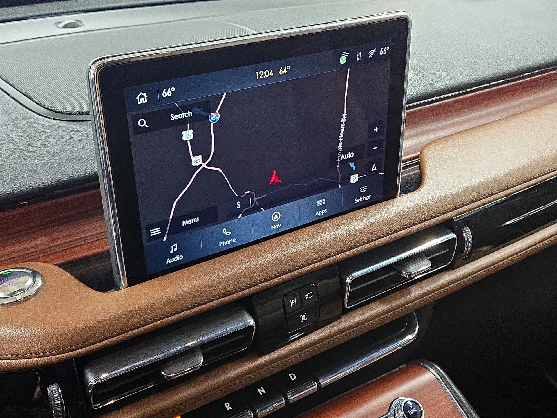 Thumbnail: 2023 Lincoln Aviator - 14