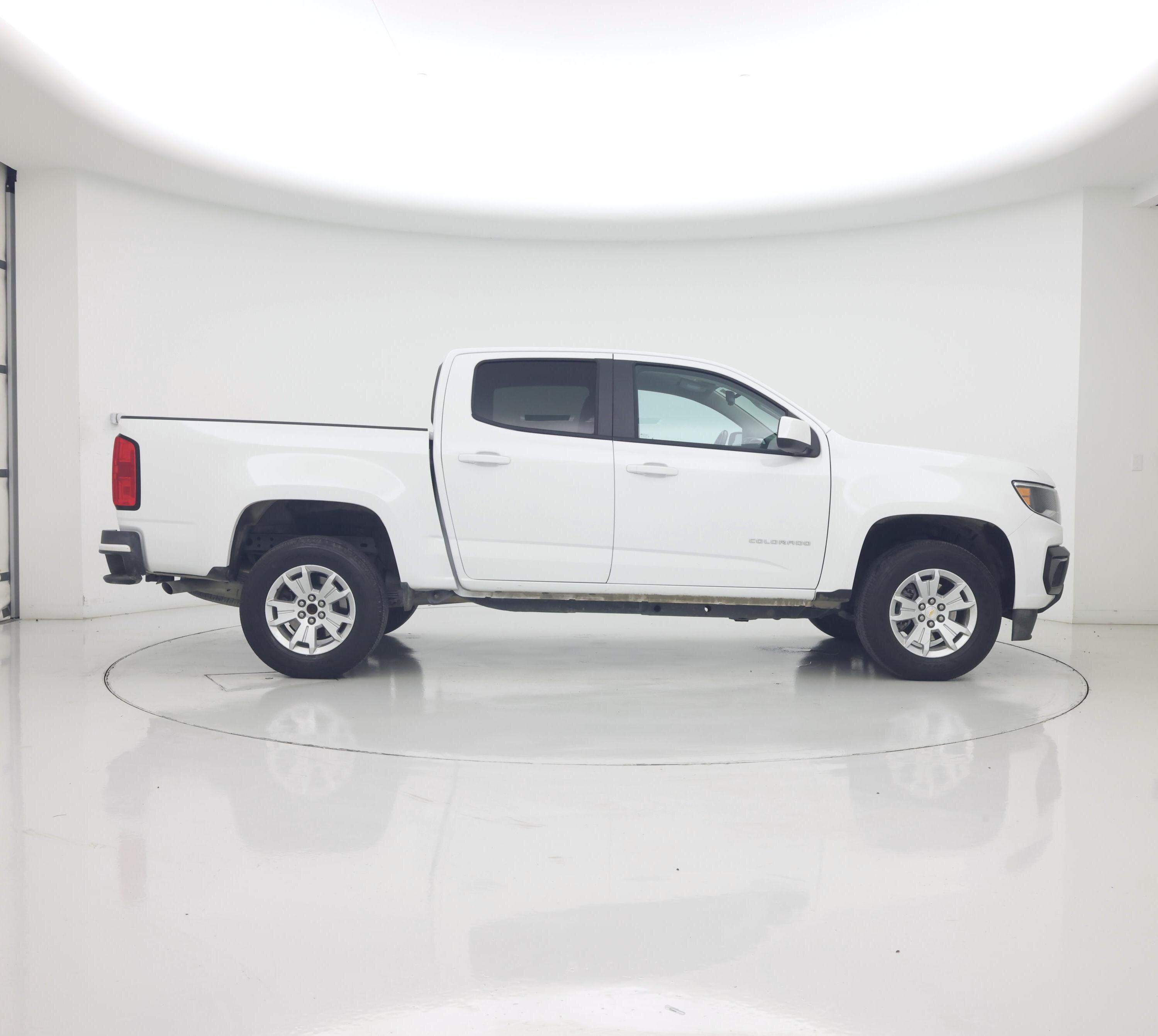 Thumbnail: 2022 Chevrolet Colorado - 7