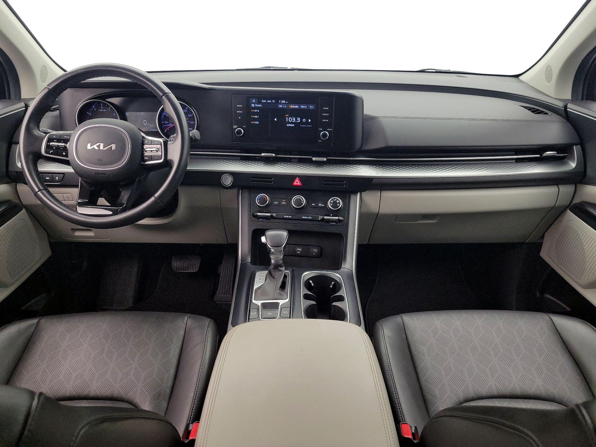 Thumbnail: 2024 Kia Carnival - 9