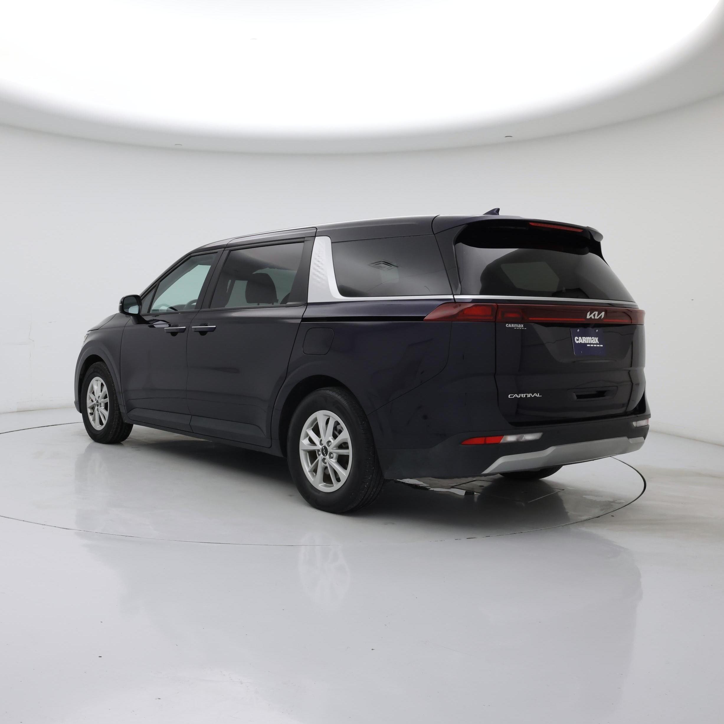 Thumbnail: 2024 Kia Carnival - 2