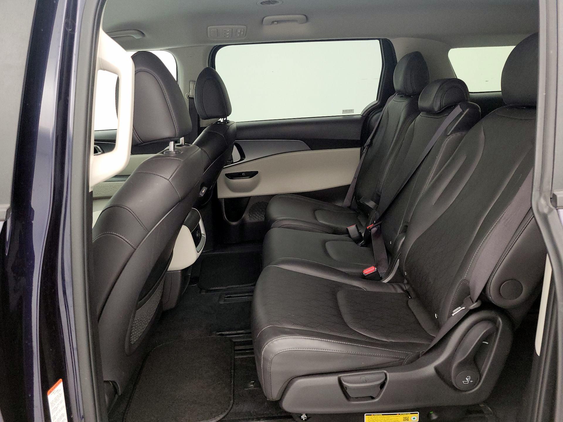 Thumbnail: 2024 Kia Carnival - 19