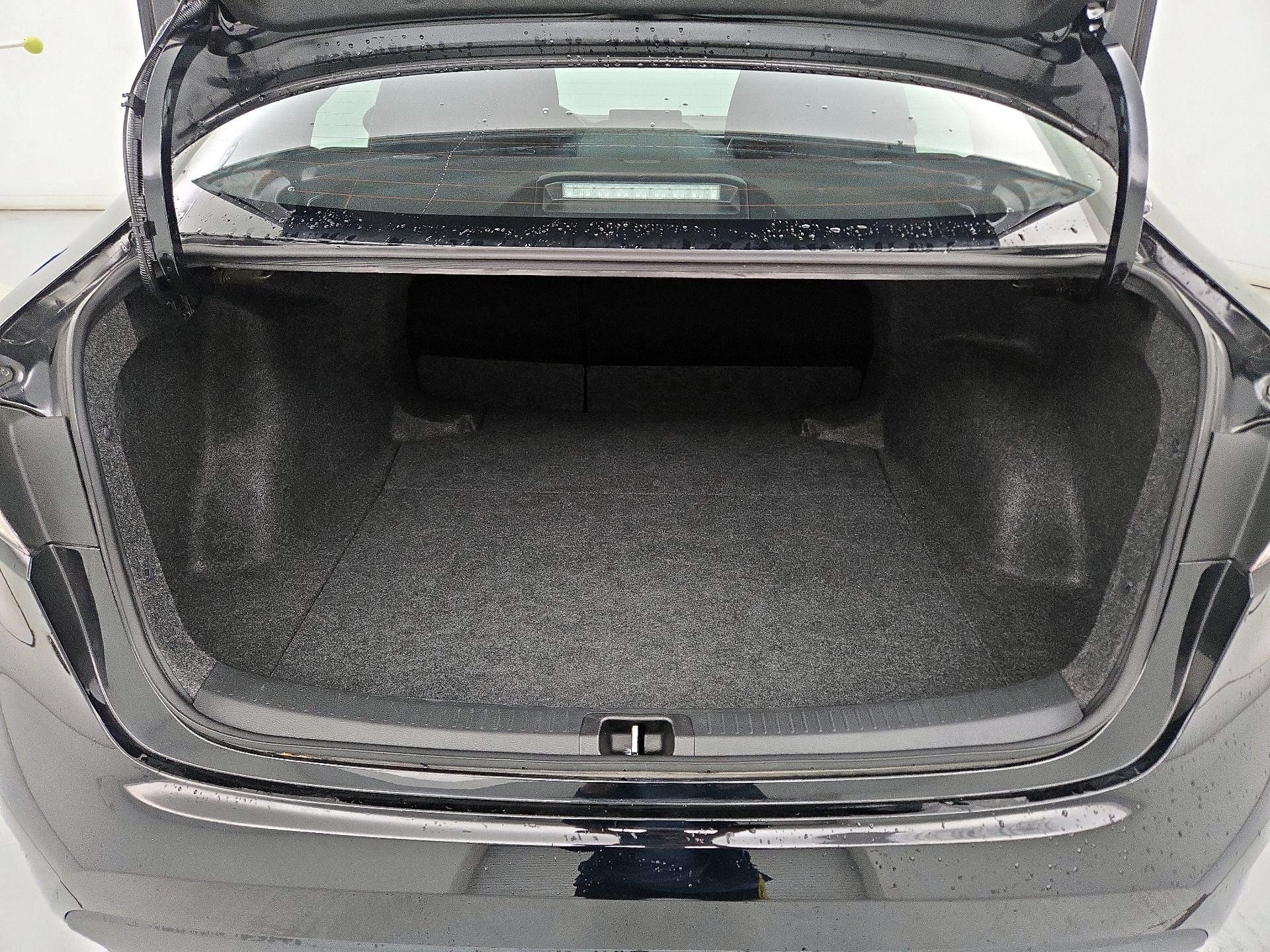 Thumbnail: 2025 Toyota Corolla - 20