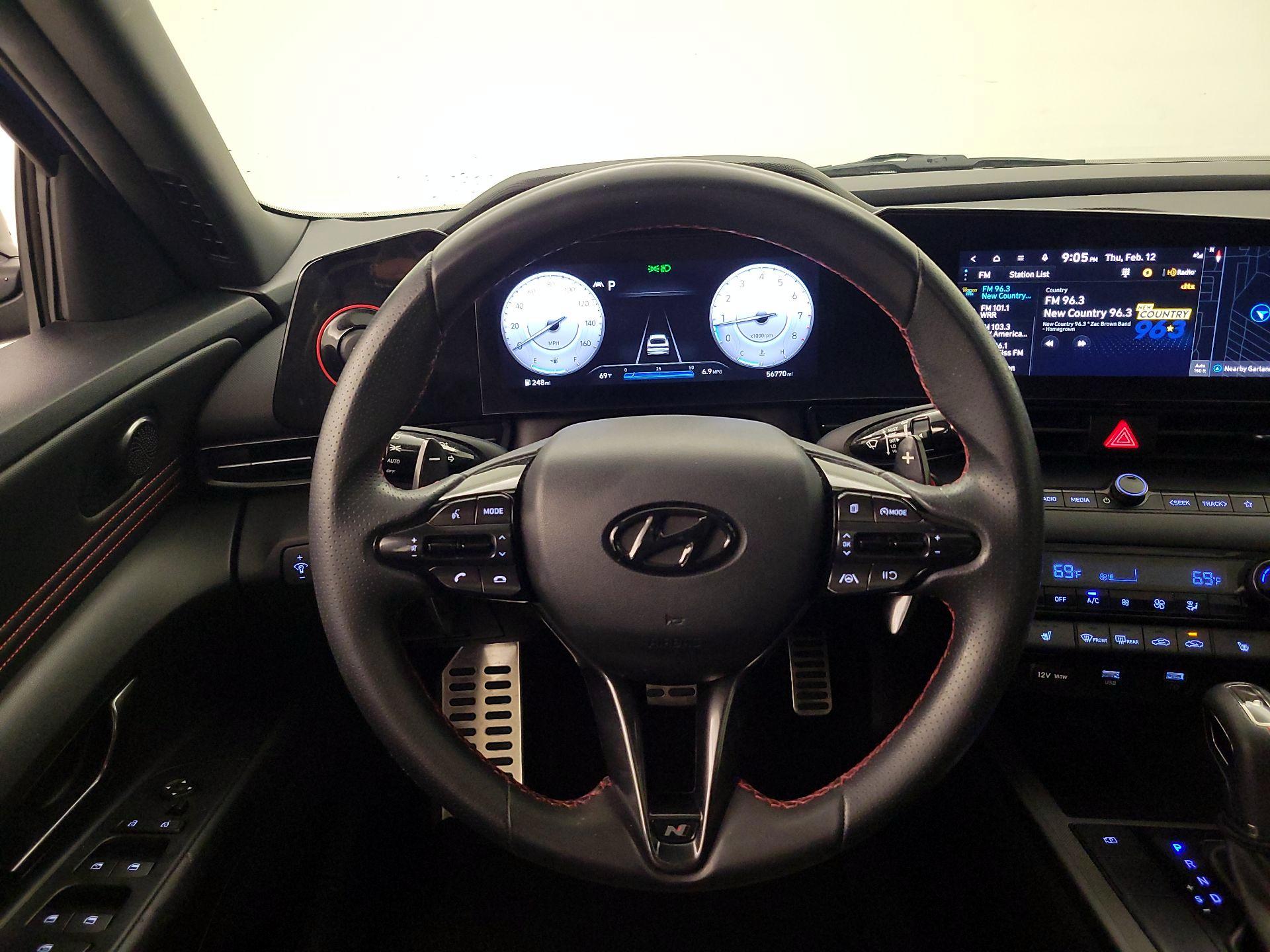 Thumbnail: 2023 Hyundai Elantra - 10